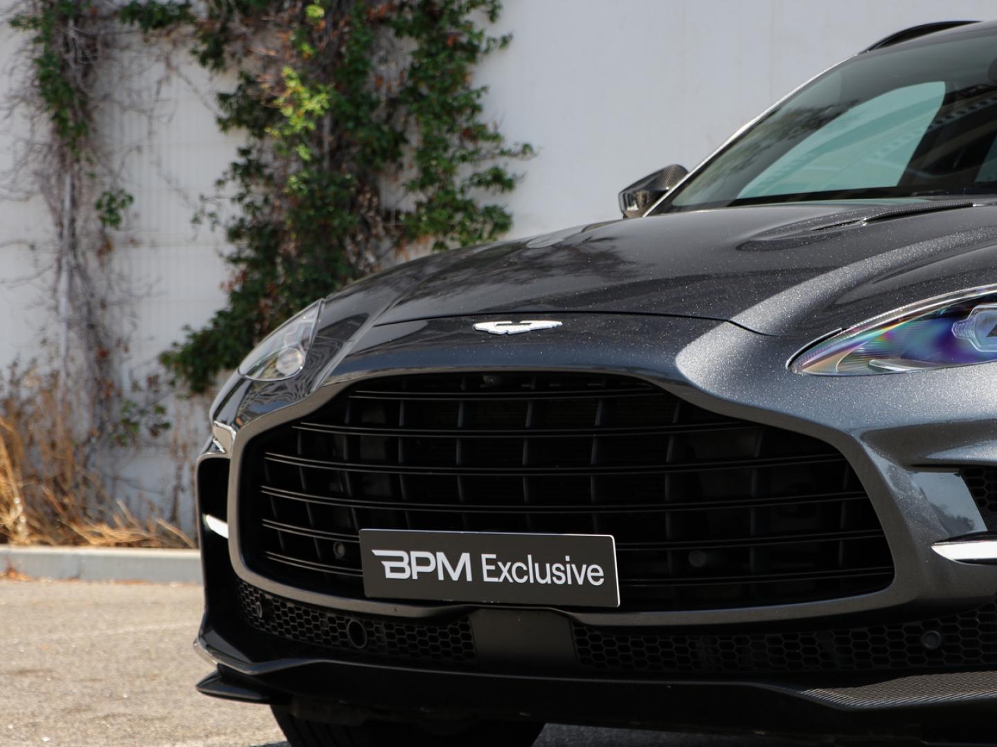 Image ASTON MARTIN DBX 4.0 V8 biturbo 707ch BVA9