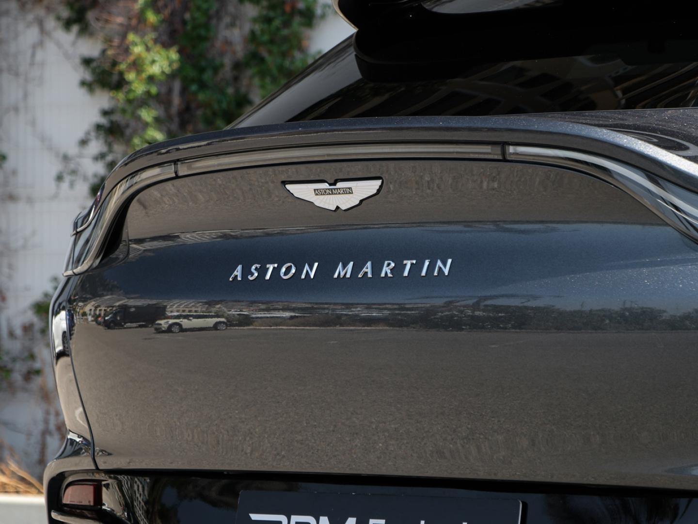 Image ASTON MARTIN DBX 4.0 V8 biturbo 707ch BVA9