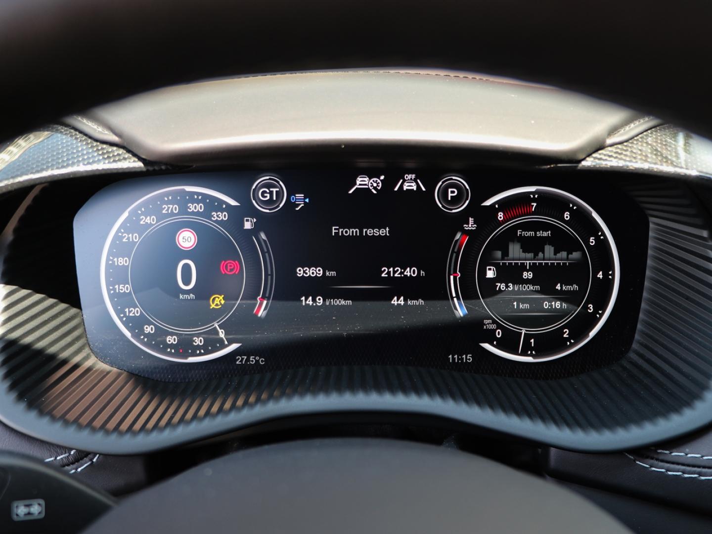 Image ASTON MARTIN DBX 4.0 V8 biturbo 707ch BVA9