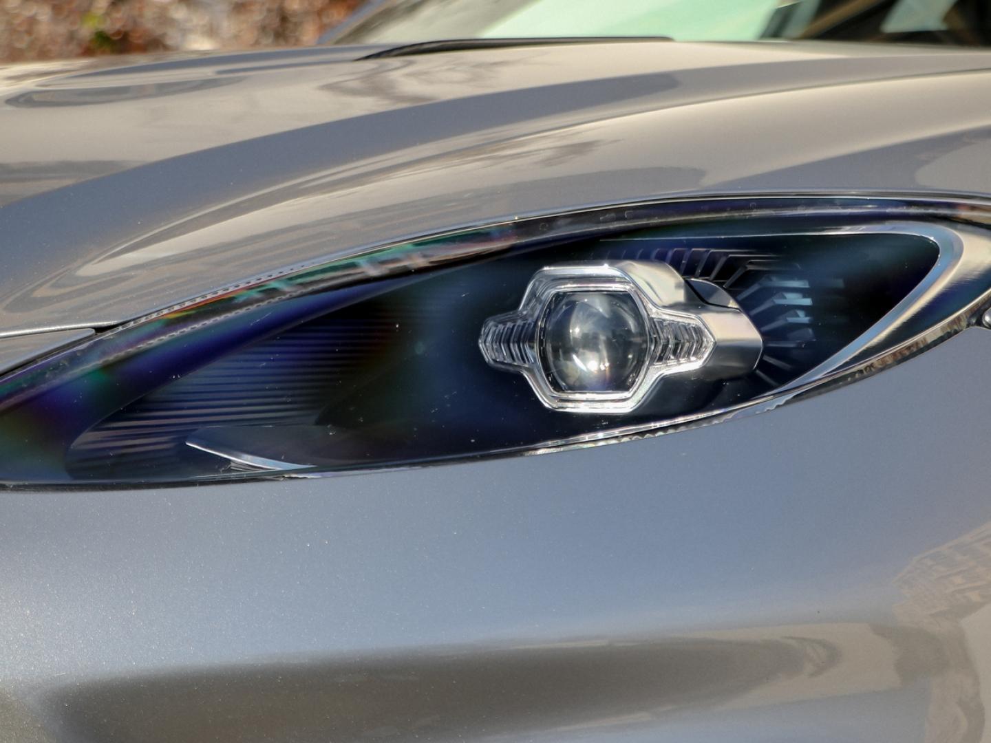 Image ASTON MARTIN DBX 4.0 V8 biturbo 707ch BVA9