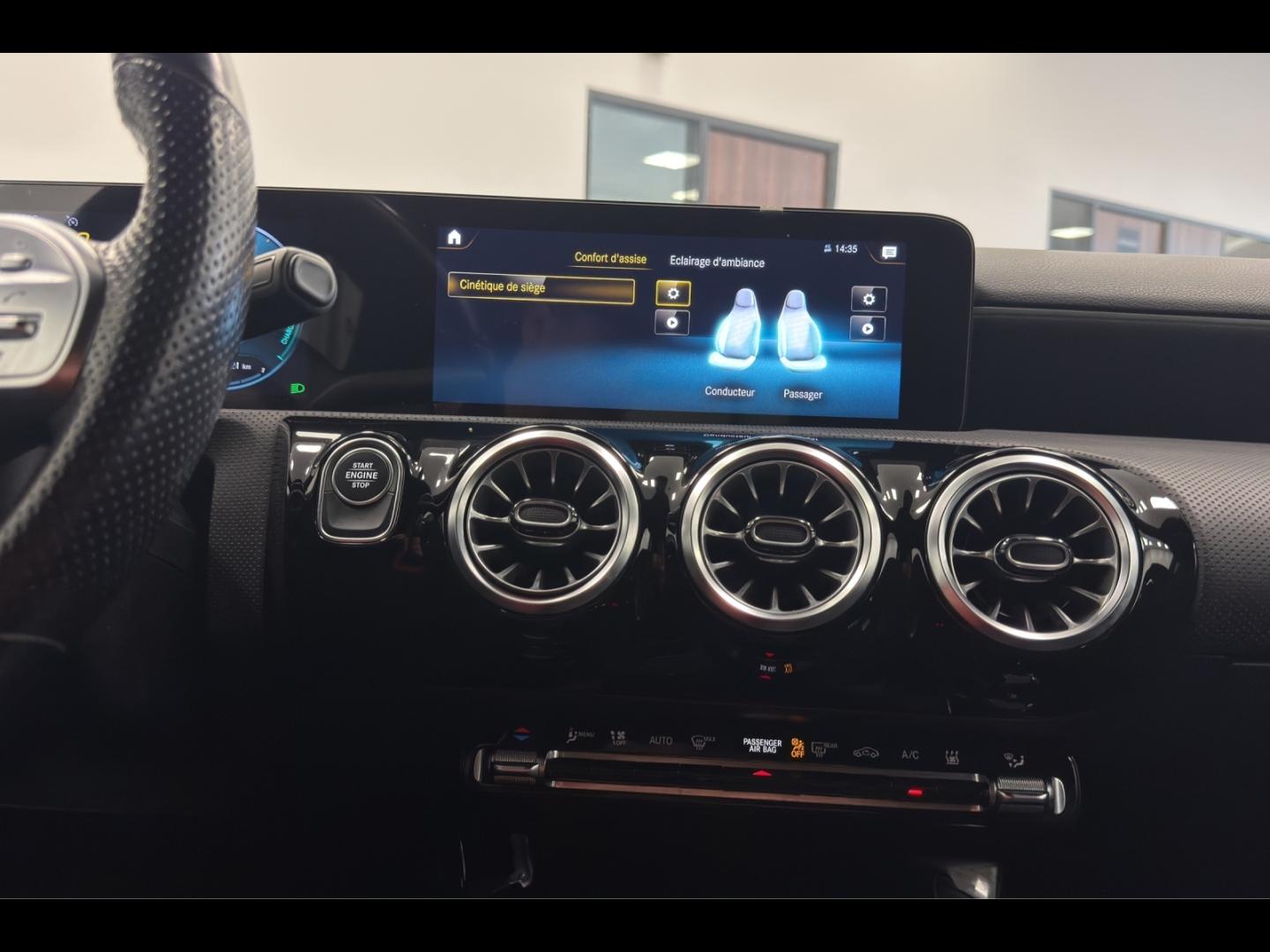 Image MERCEDES-BENZ Classe A 250 e 160+102ch AMG Line 8G-DCT 8cv