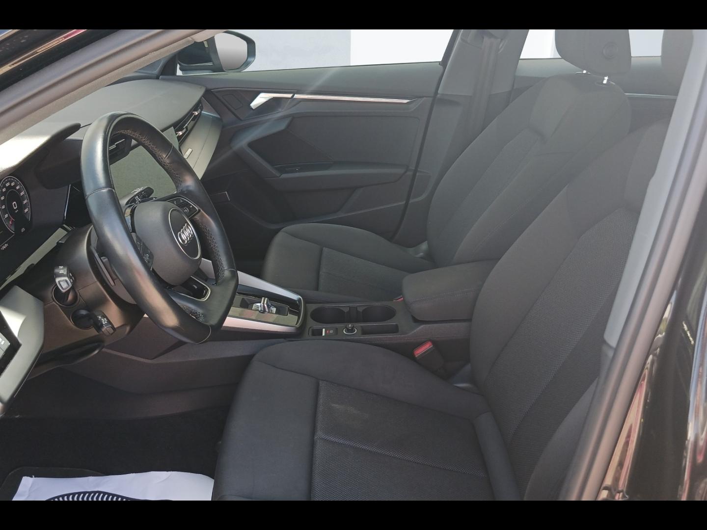 Image AUDI A3 Sportback 35 TDI 150ch Business line S tronic 7