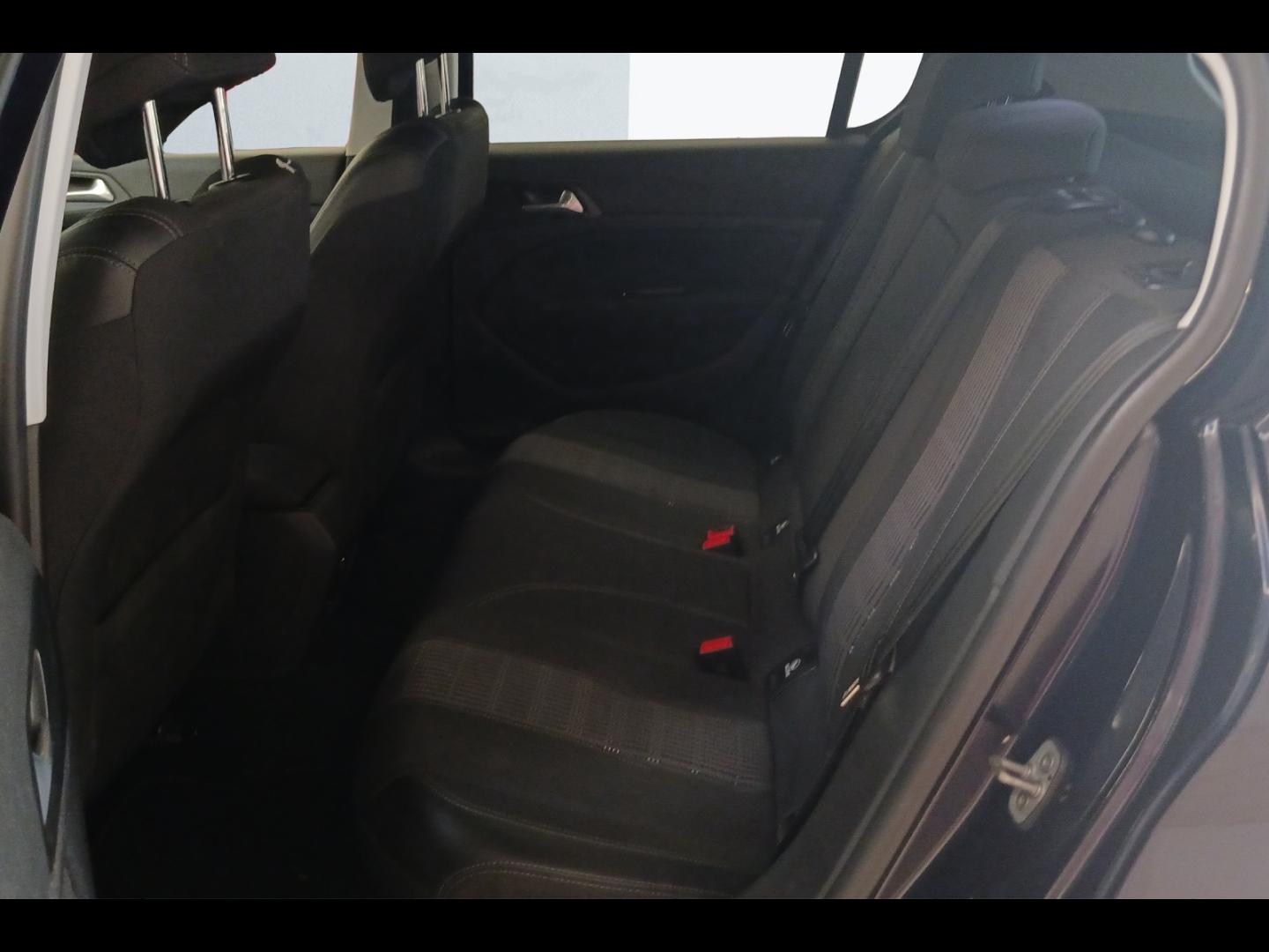 Image PEUGEOT 308 1.6 BlueHDi 100ch Allure S&S 5p