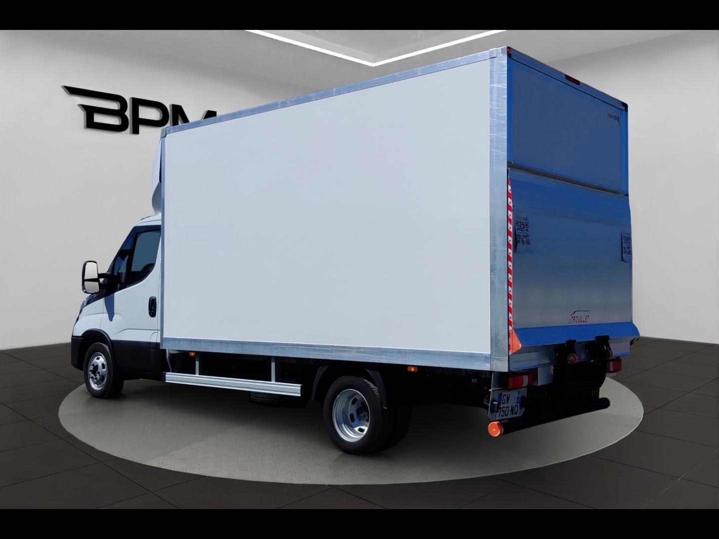 Image IVECO Daily CCb 35C16H empattement 4100 3.0