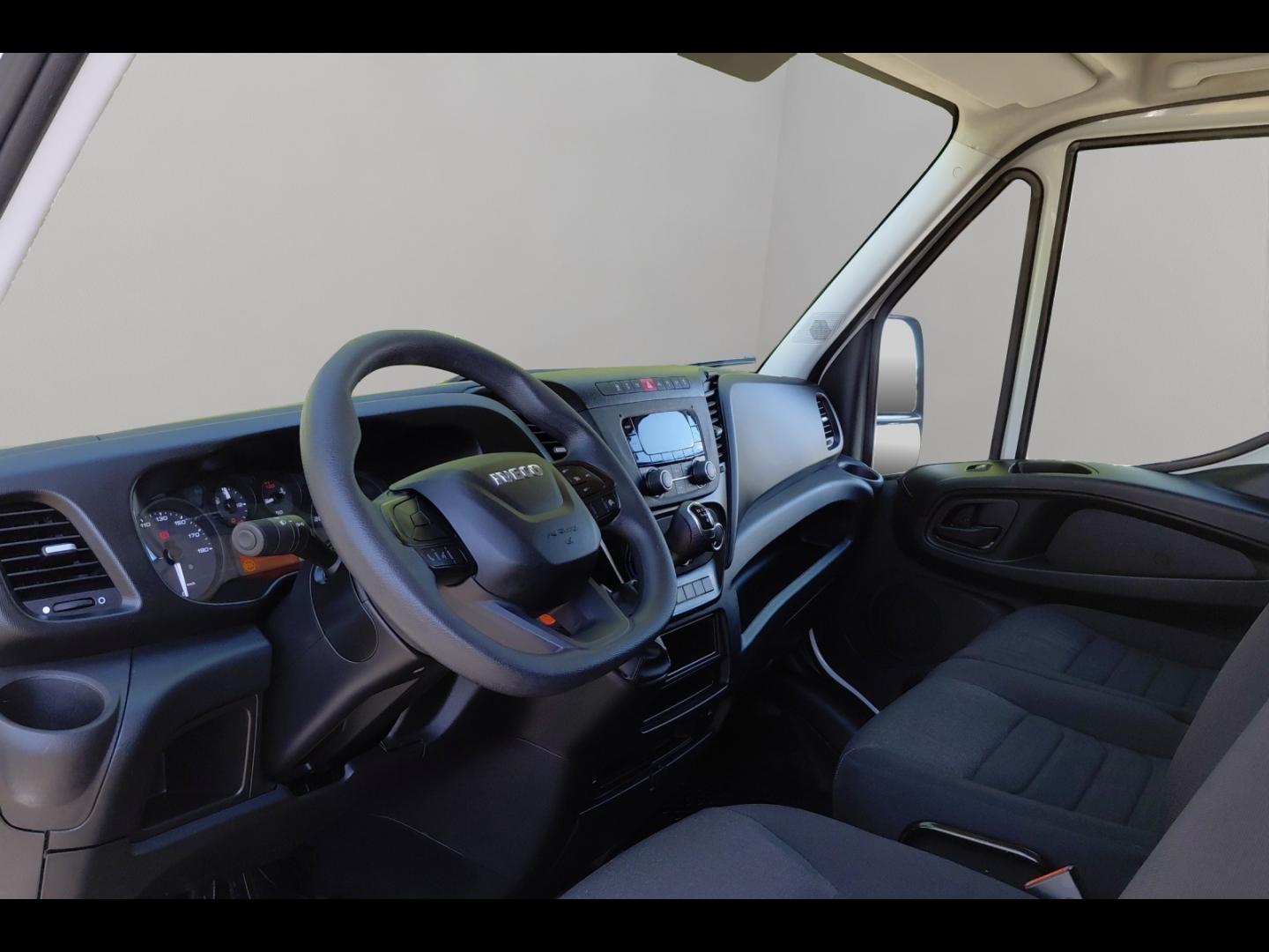 Image IVECO Daily CCb 35C16H empattement 4100 3.0