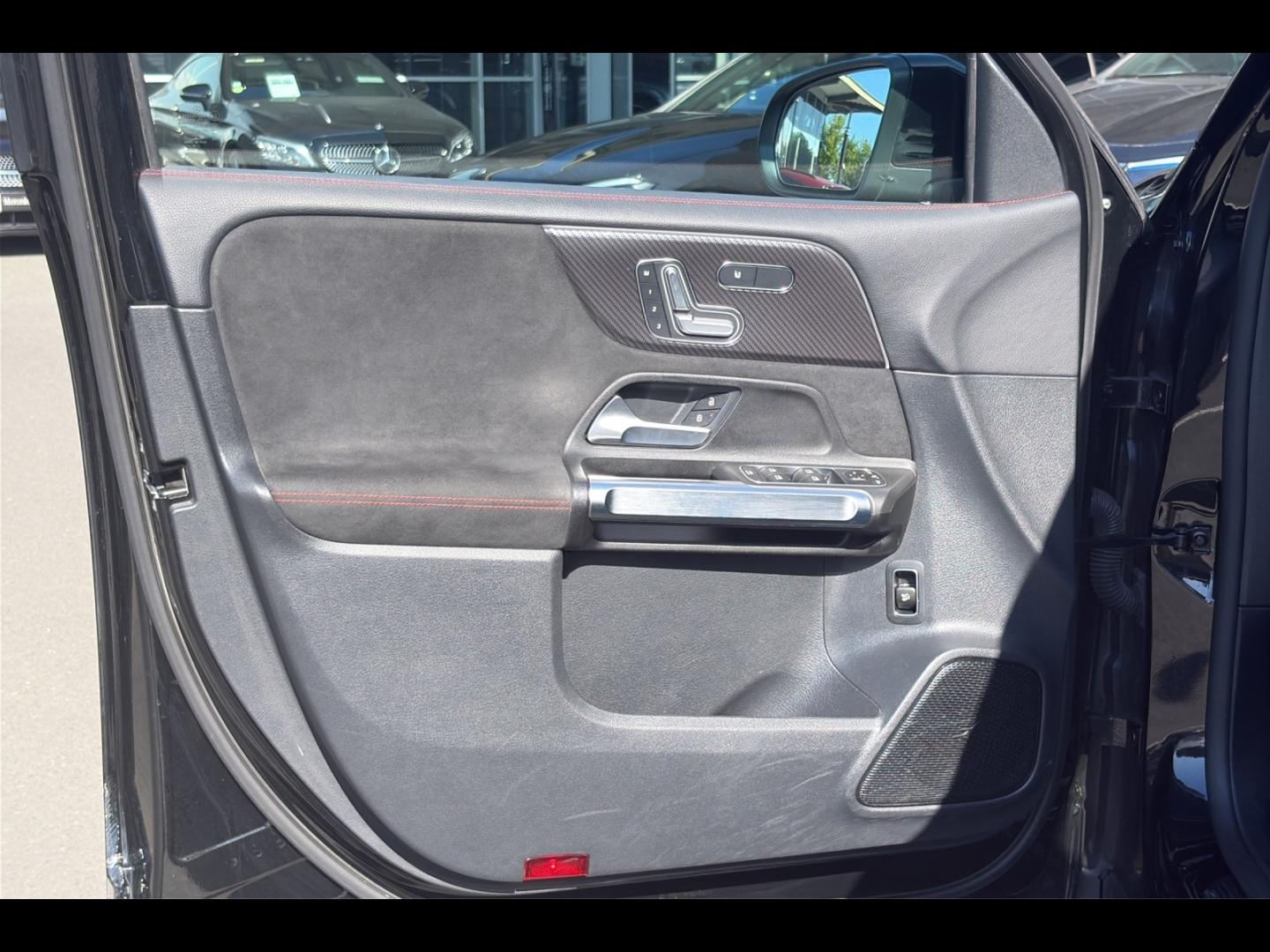 Image MERCEDES-BENZ GLB 200d 150ch AMG Line 8G DCT