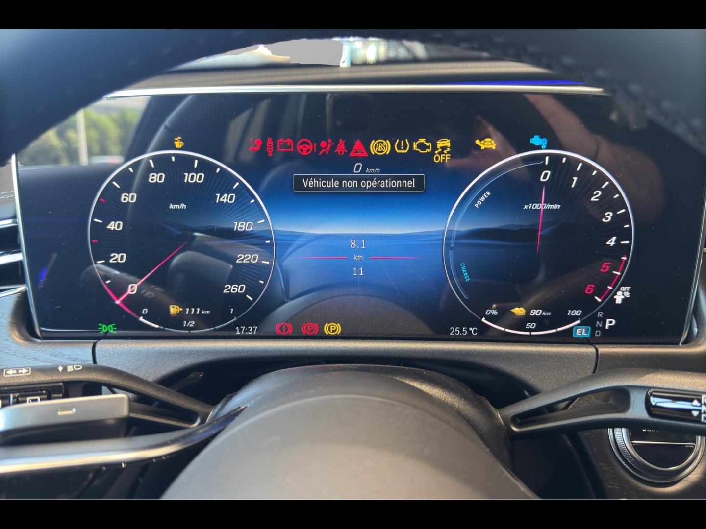 Image MERCEDES-BENZ Classe E All-Terrain 300 d e Hybrid EQ 197+129ch 4Matic 9G-Tronic Alt+