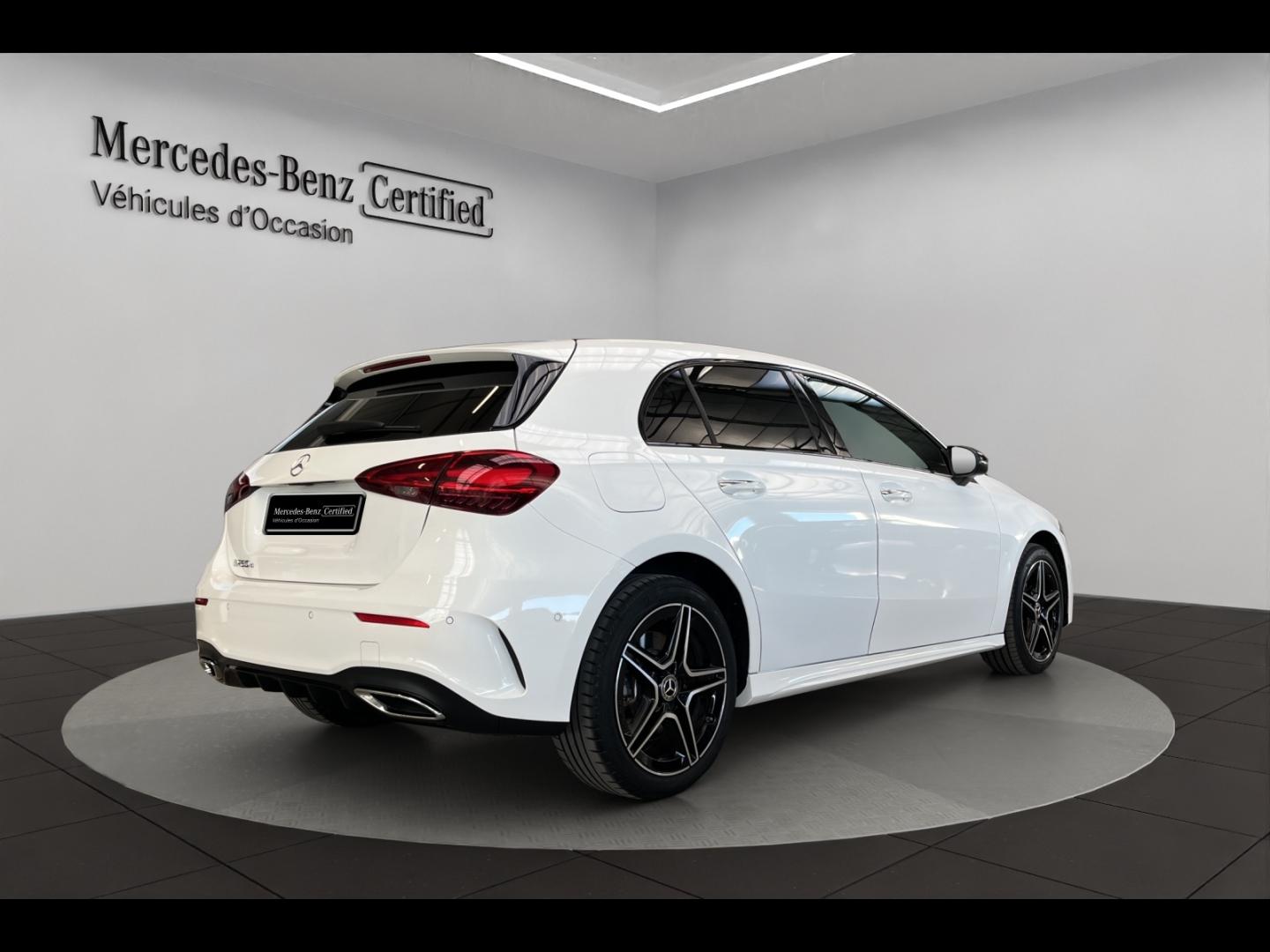 Image MERCEDES-BENZ Classe A 250 e 163+109ch AMG Line 8G-DCT