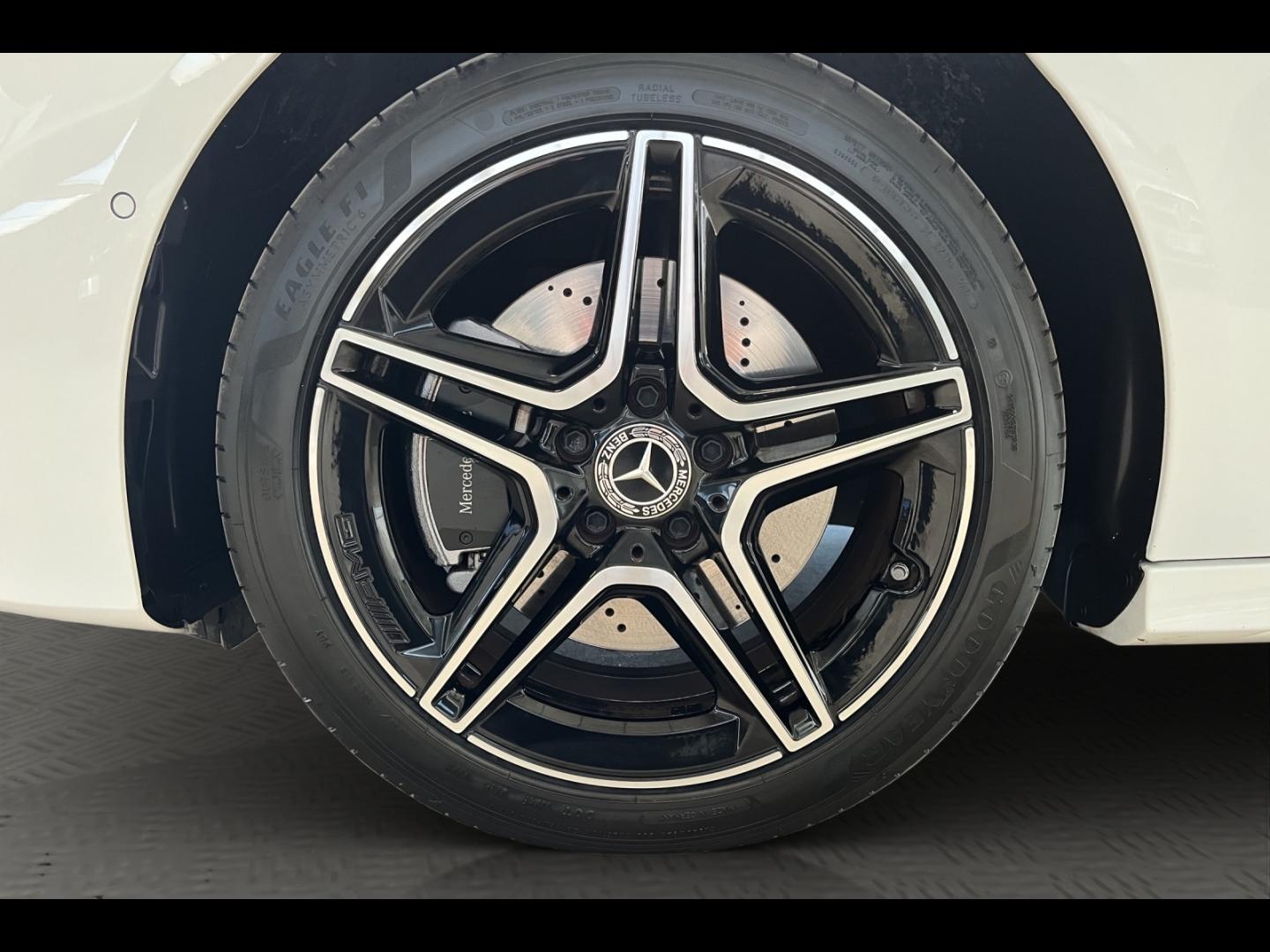 Image MERCEDES-BENZ Classe A 250 e 163+109ch AMG Line 8G-DCT