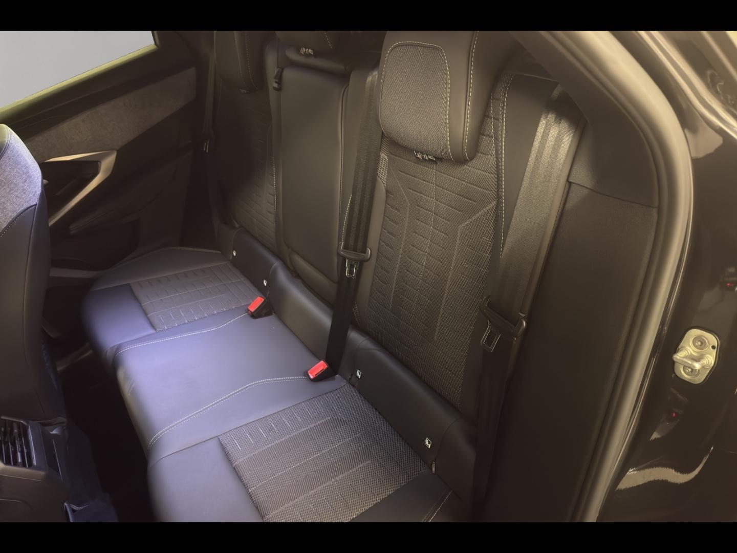 Image PEUGEOT 3008 1.2 Hybrid 145ch GT e-DCS6