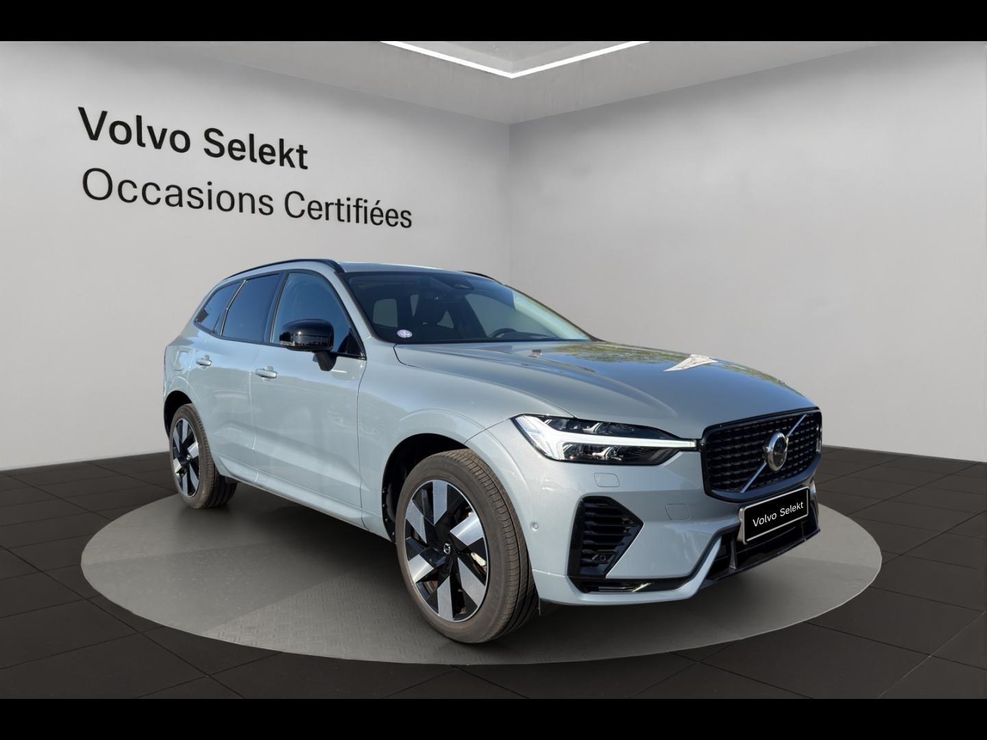 Image VOLVO XC60 T6 Hybride Rechargeable 253 + 145ch Ultra Style Dark Geartronic 8 AWD