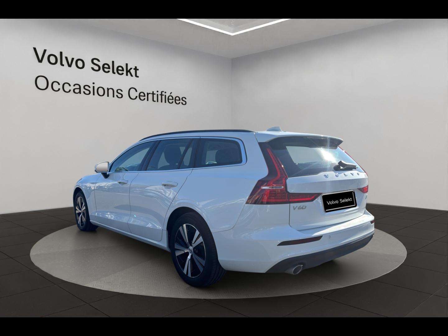 Image VOLVO V60 B4 197ch Momentum Business Geartronic 8