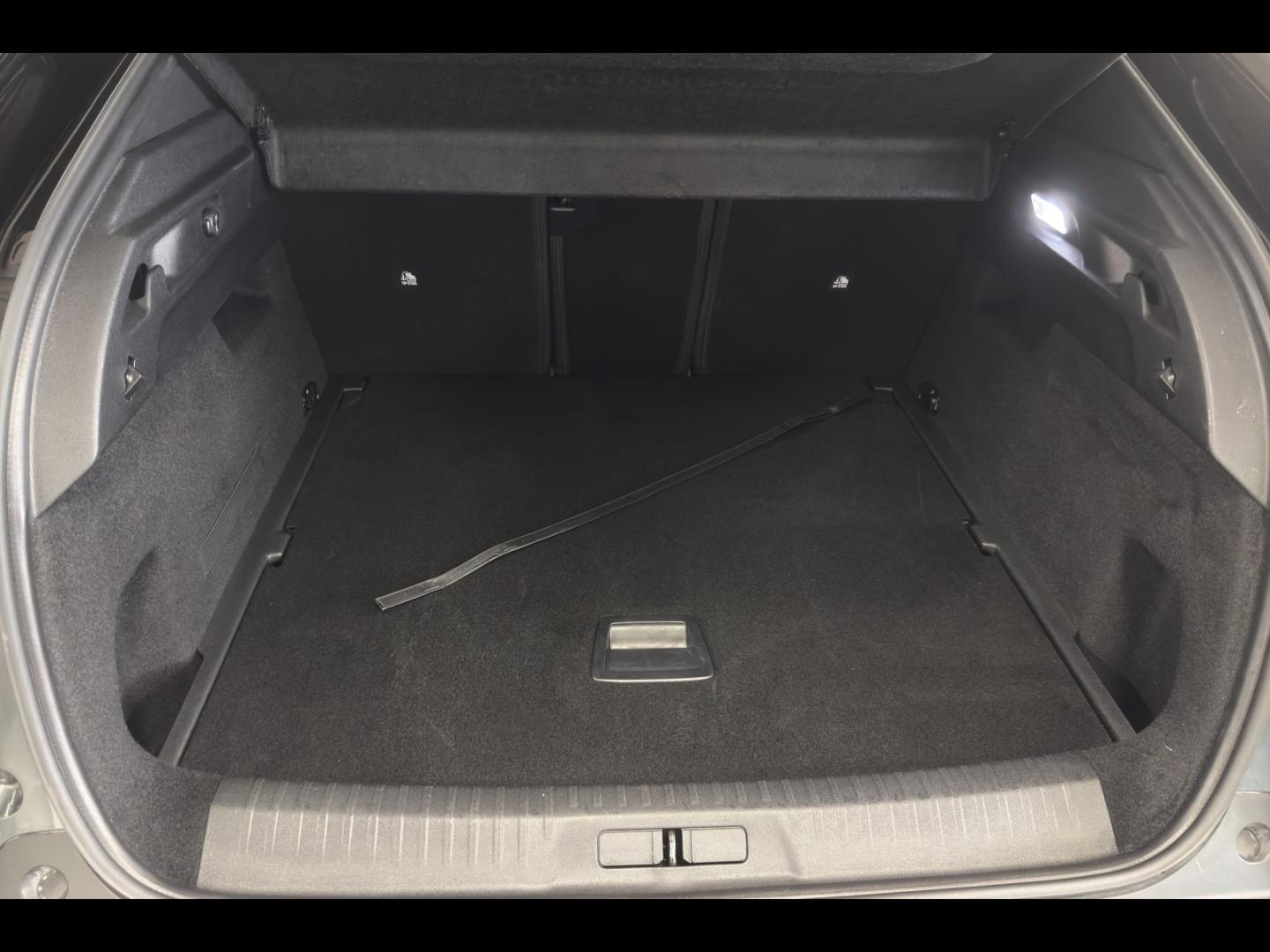 Image PEUGEOT 3008 1.2 Hybrid 145ch GT e-DCS6