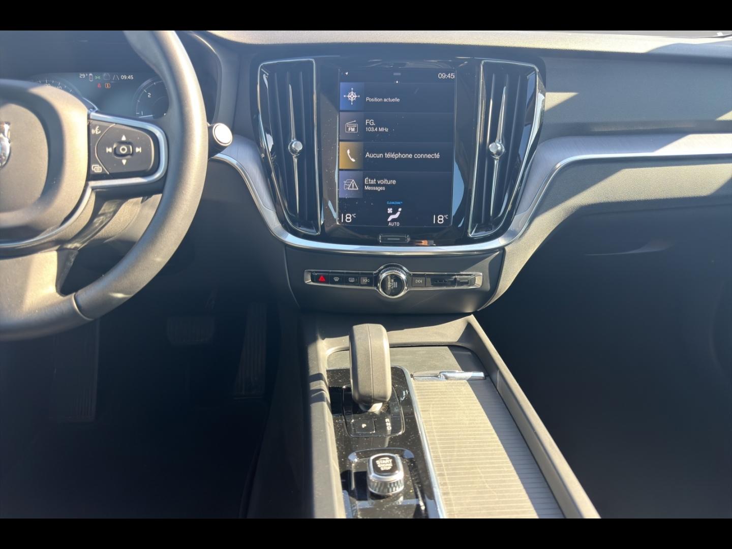 Image VOLVO V60 B4 197ch Momentum Business Geartronic 8