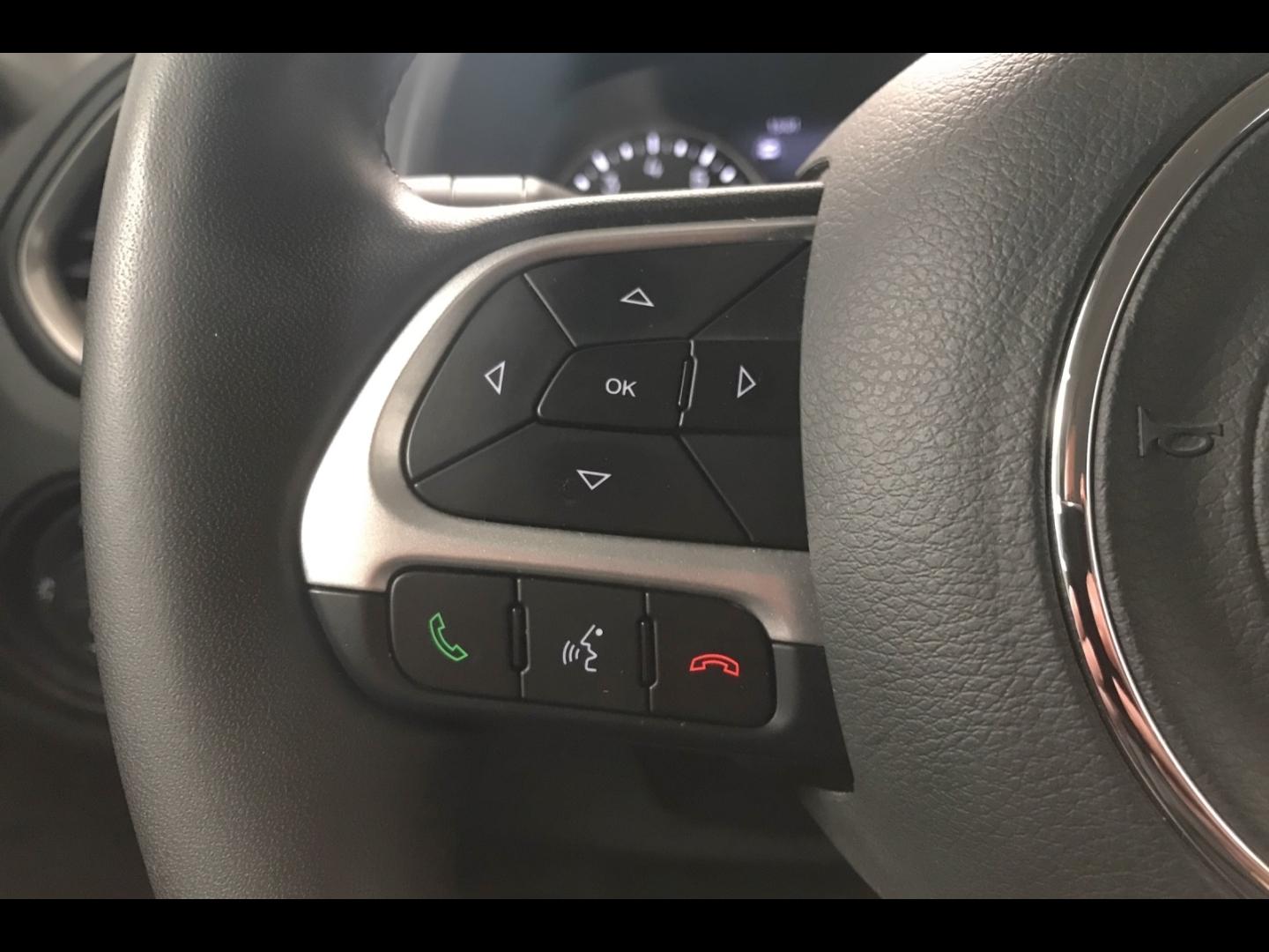 Image JEEP Renegade 1.5 Turbo T4 130ch MHEV Limited BVR7