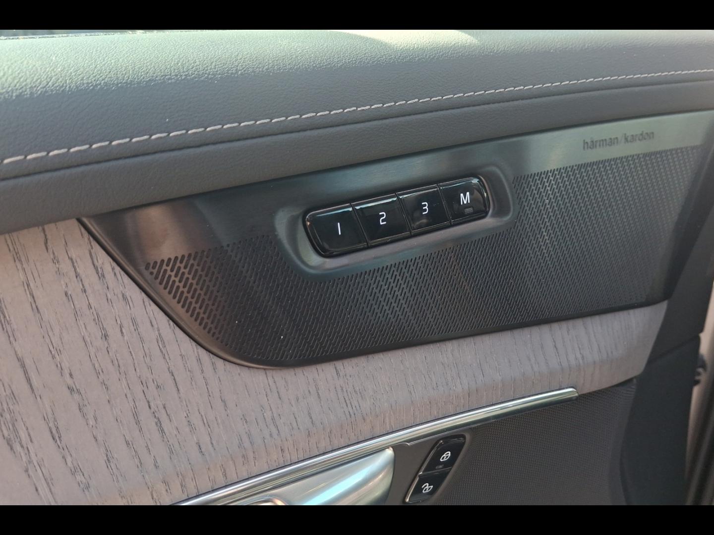 Image VOLVO XC90 T8 AWD 310 + 145ch Ultra Style Dark Geartronic