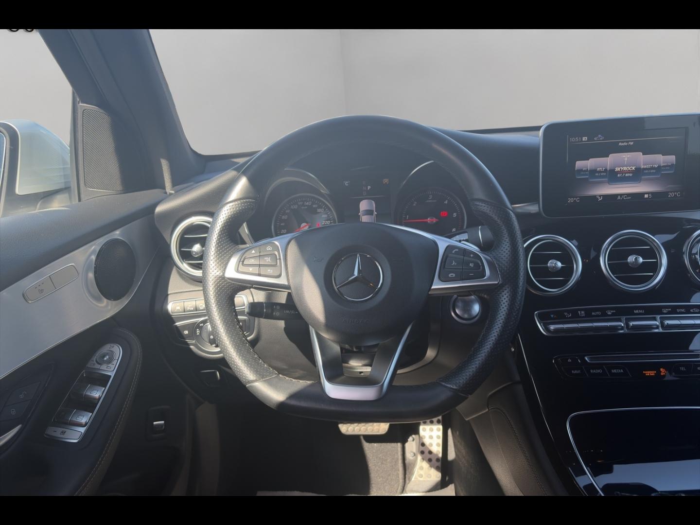 Image MERCEDES-BENZ GLC 250 d 204ch Sportline 4Matic 9G-Tronic