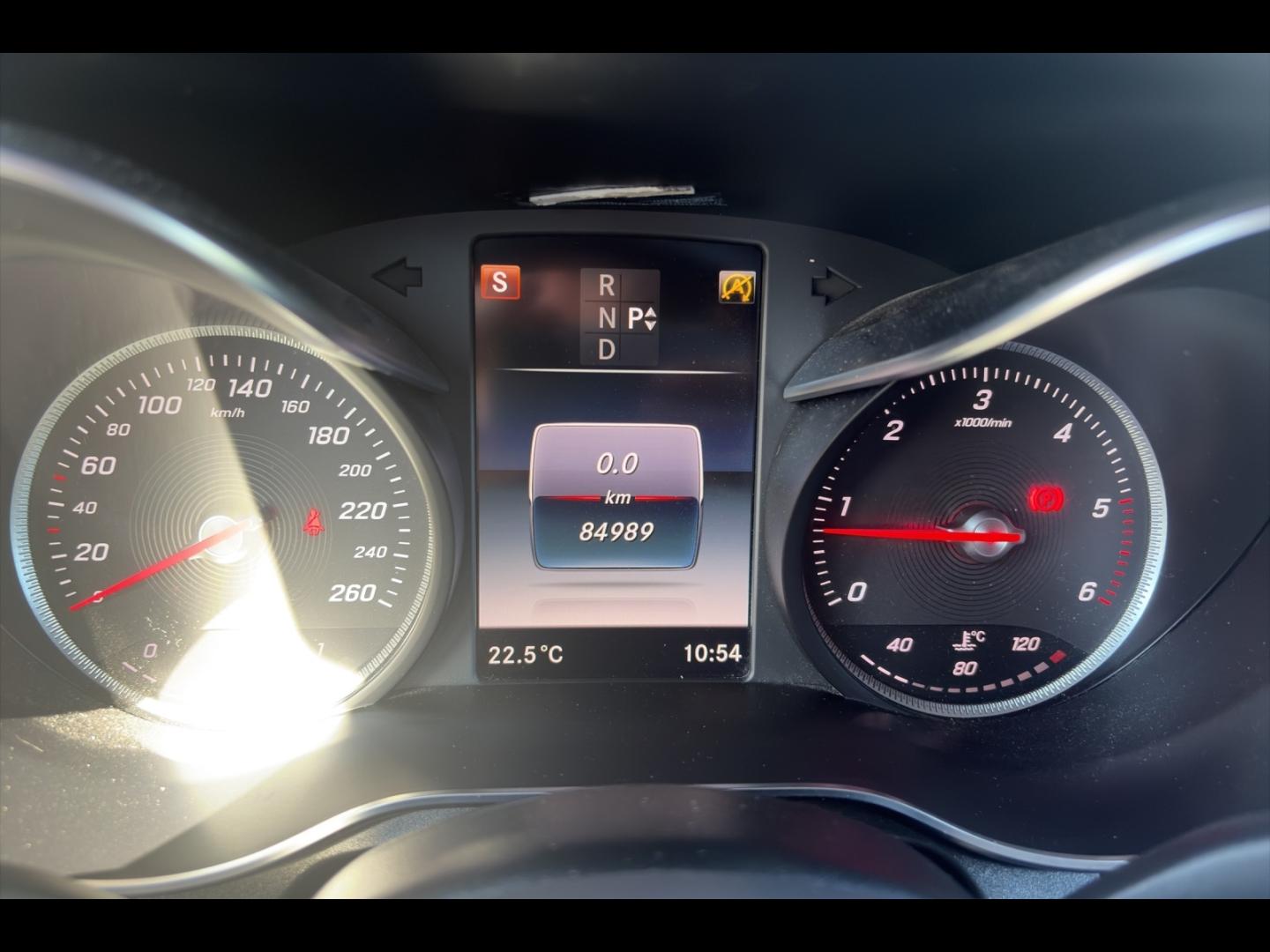 Image MERCEDES-BENZ GLC 250 d 204ch Sportline 4Matic 9G-Tronic