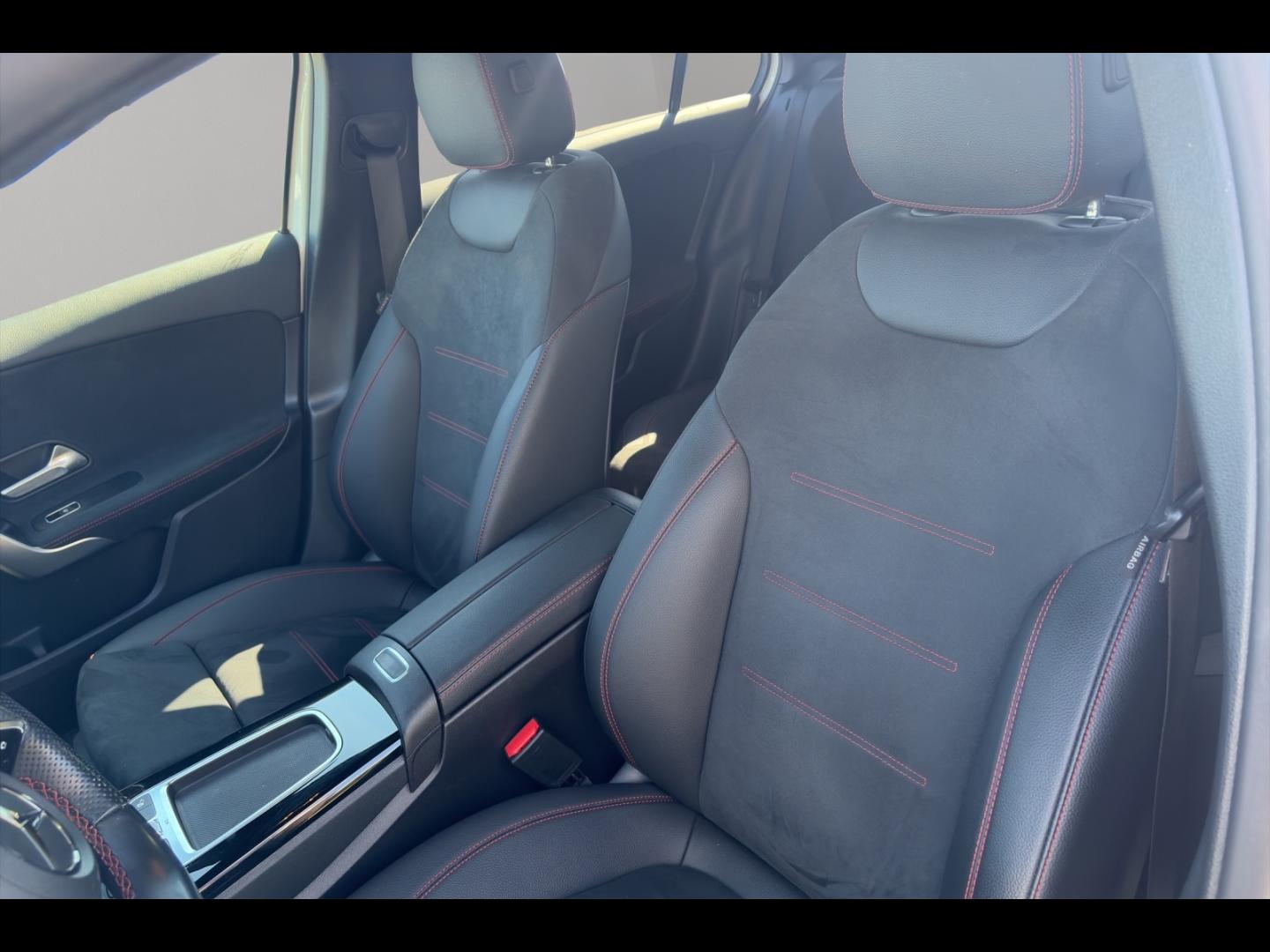 Image MERCEDES-BENZ Classe A Berline 200 d 150ch AMG Line 8G-DCT