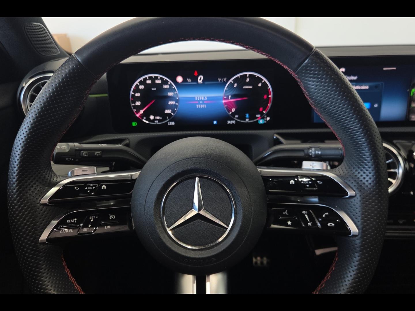 Image MERCEDES-BENZ Classe A 200 d 150ch AMG Line 8G-DCT