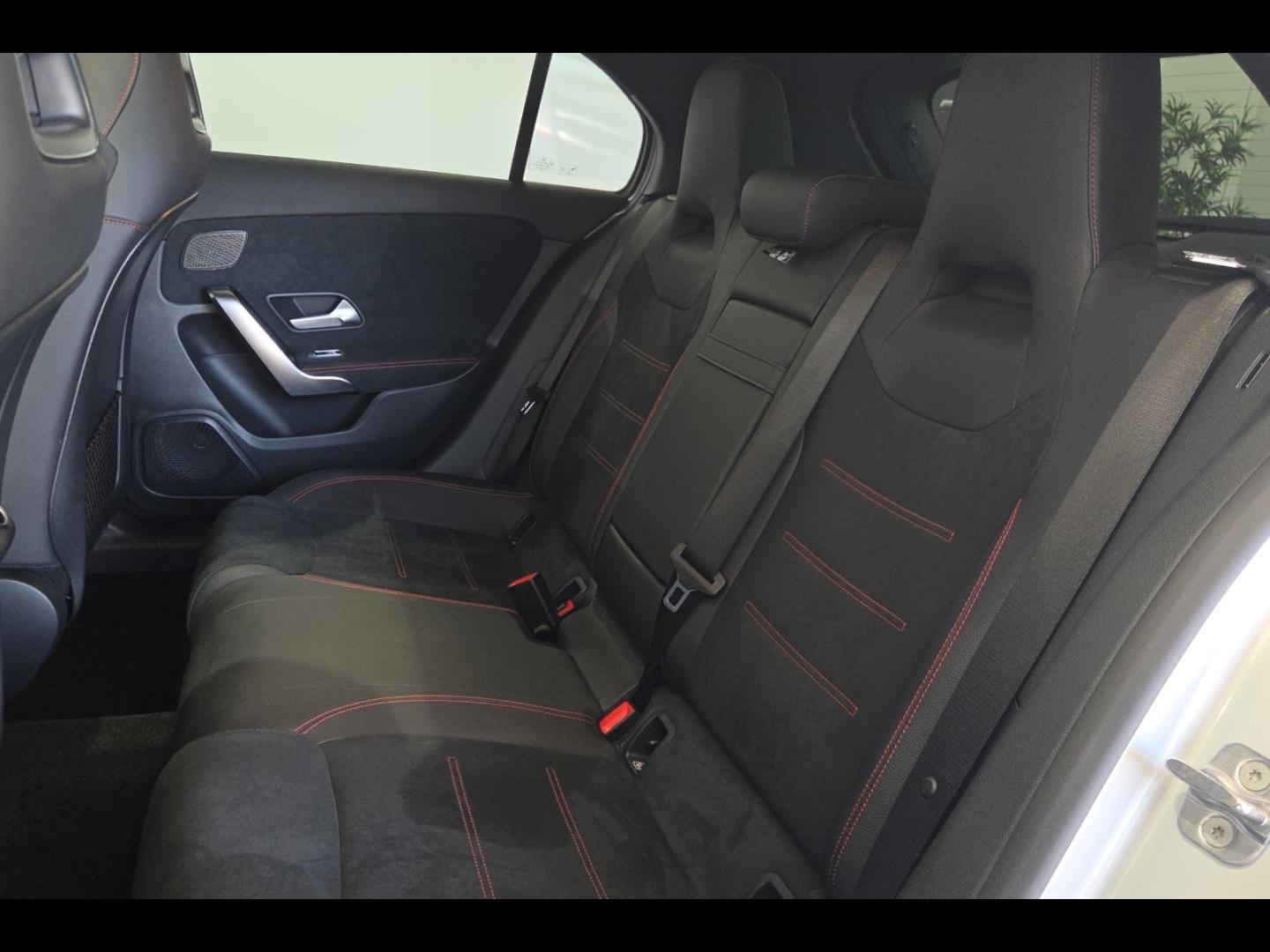 Image MERCEDES-BENZ Classe A 200 d 150ch AMG Line 8G-DCT