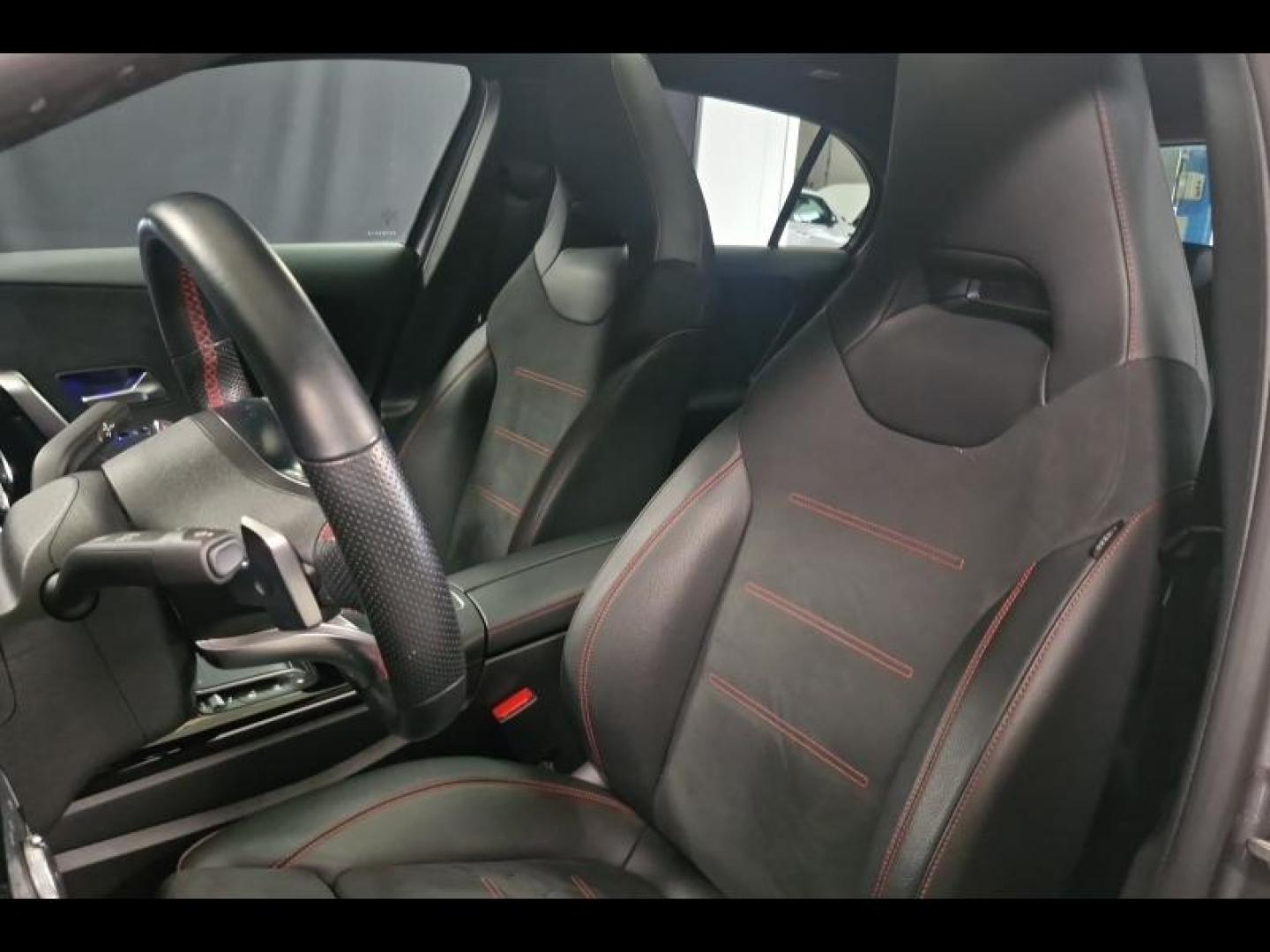 Image MERCEDES-BENZ Classe A 200 d 150ch AMG Line 8G-DCT