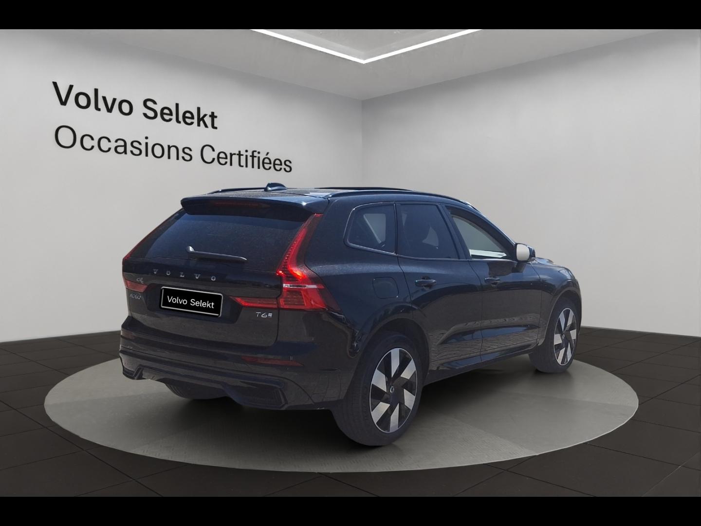 Image VOLVO XC60 T6 Hybride Rechargeable 253 + 145ch Ultra Style Dark Geartronic 8 AWD