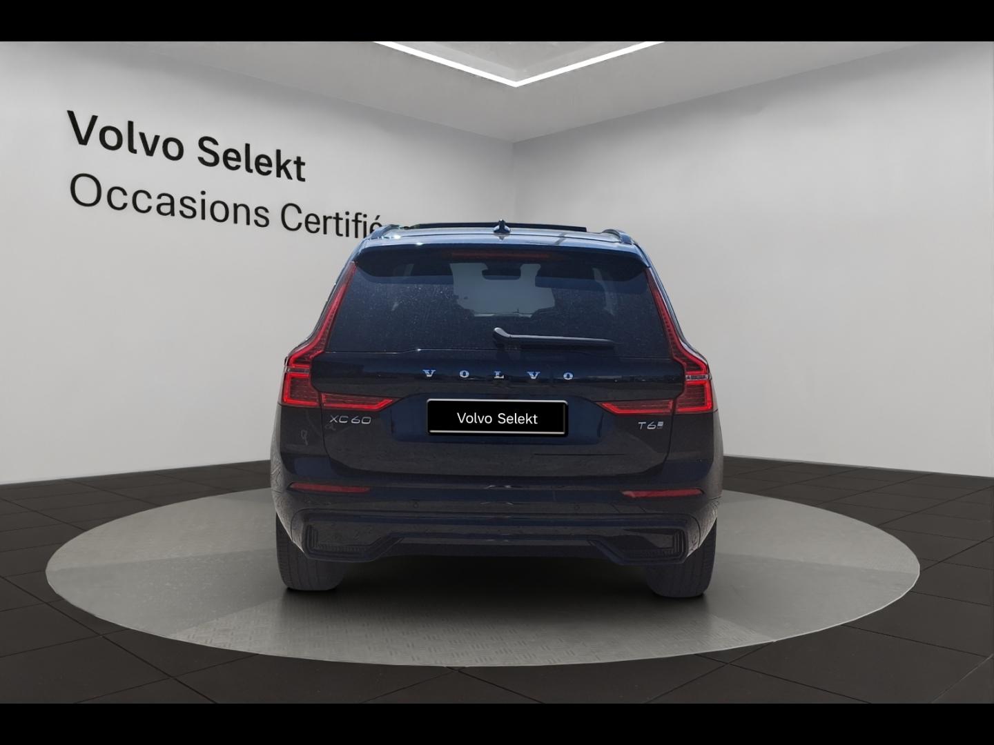 Image VOLVO XC60 T6 Hybride Rechargeable 253 + 145ch Ultra Style Dark Geartronic 8 AWD