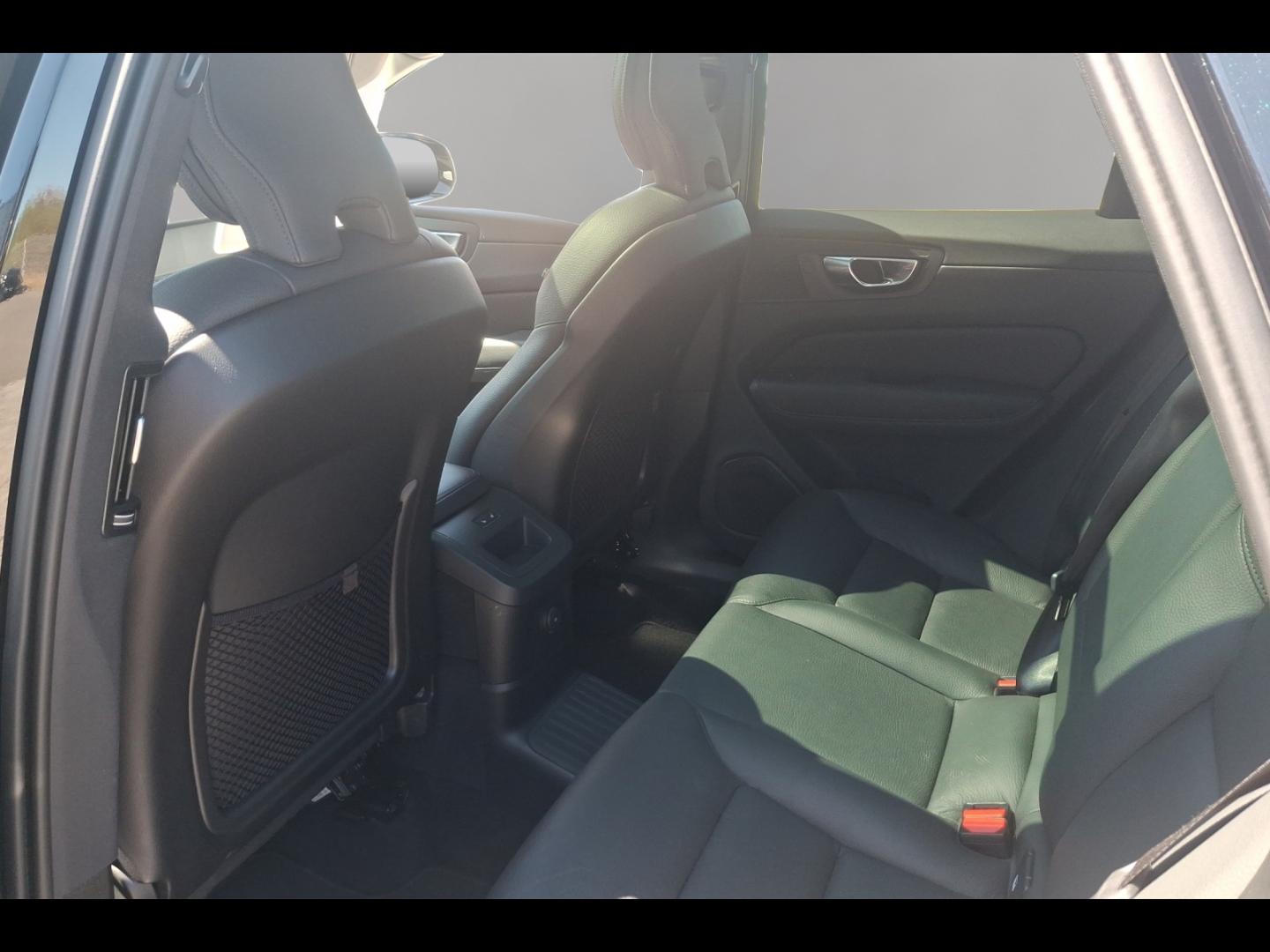 Image VOLVO XC60 T6 Hybride Rechargeable 253 + 145ch Ultra Style Dark Geartronic 8 AWD