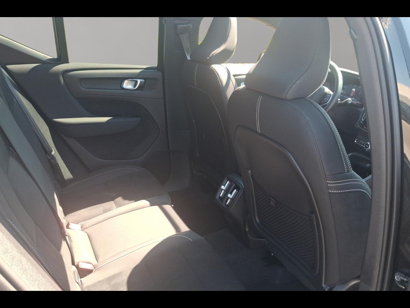 Image VOLVO XC40 B3 163ch Ultra DCT 7