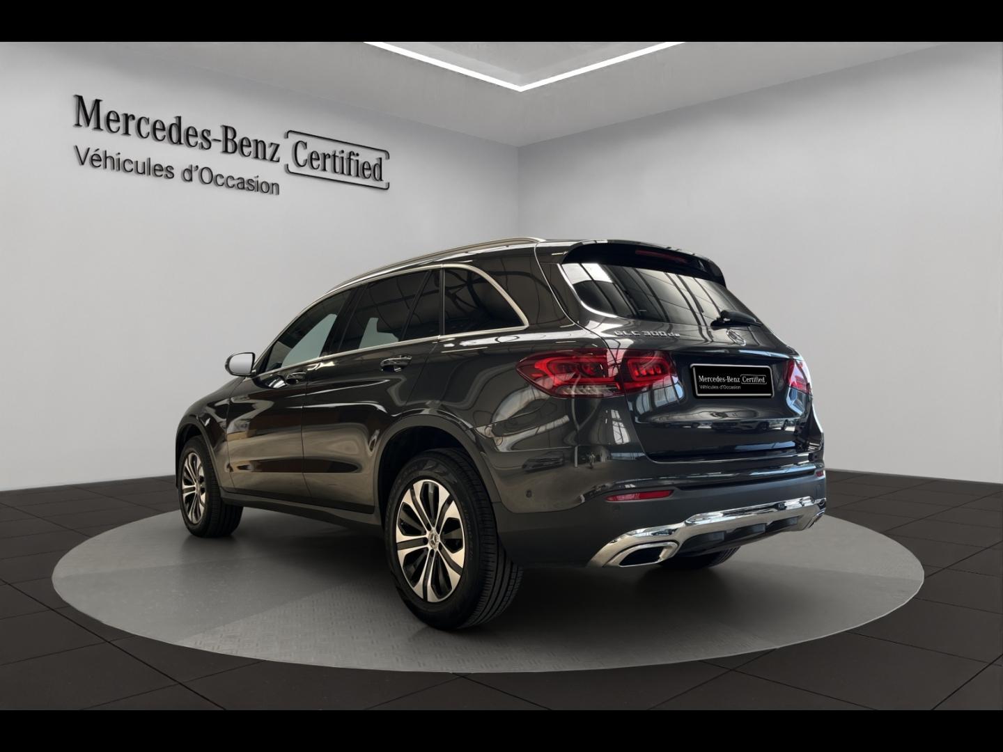 Image MERCEDES-BENZ GLC 300 de 194+122ch Business Line 4Matic 9G-Tronic