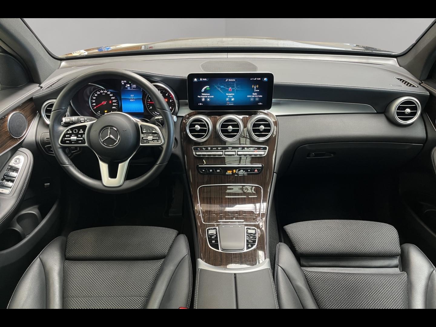 Image MERCEDES-BENZ GLC 300 de 194+122ch Business Line 4Matic 9G-Tronic