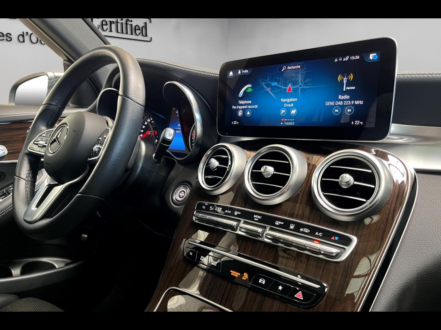 Image MERCEDES-BENZ GLC 300 de 194+122ch Business Line 4Matic 9G-Tronic