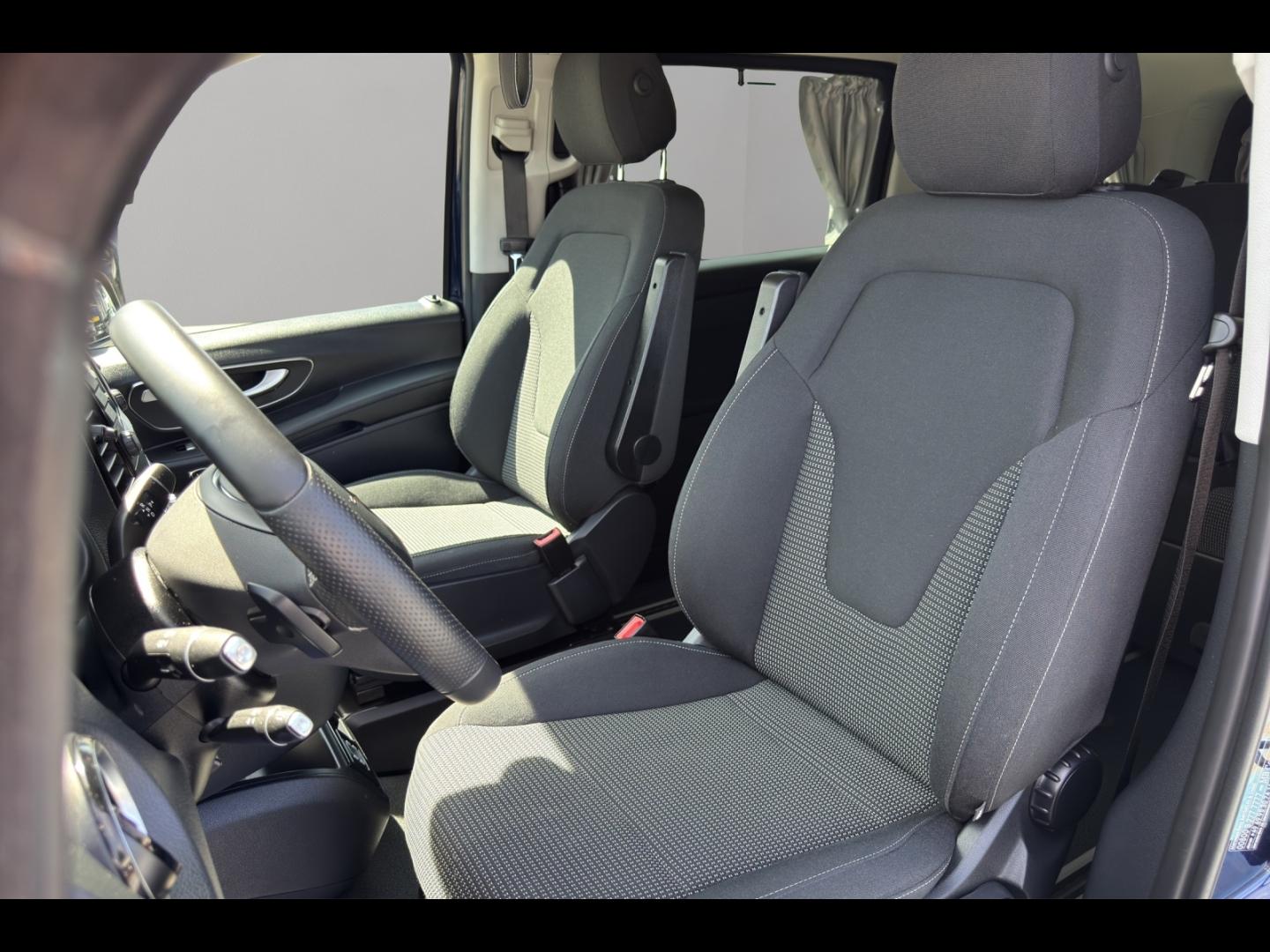 Image MERCEDES-BENZ Marco Polo 300 d 239ch activity edition  9G-Tronic AMG