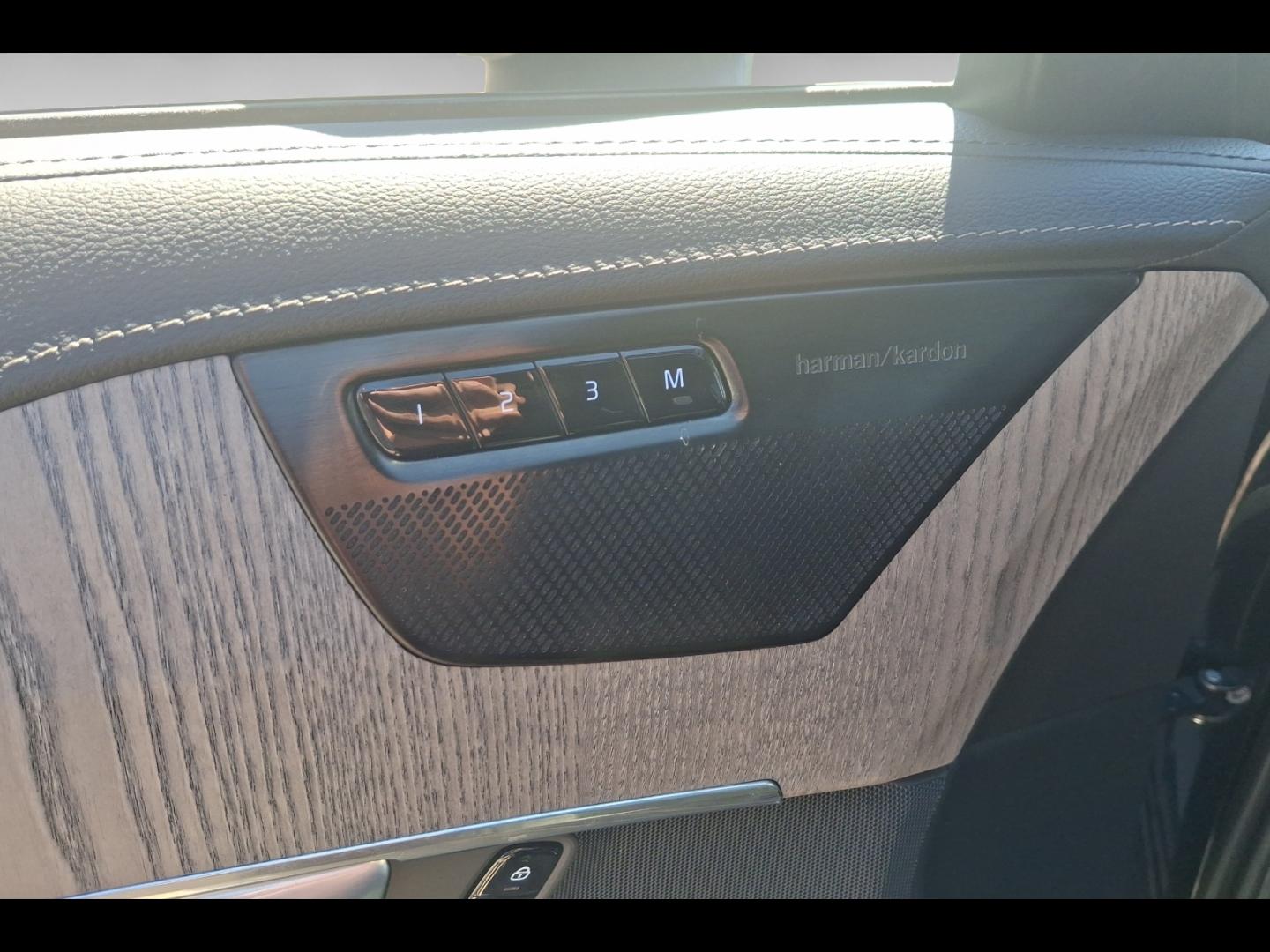 Image VOLVO XC90 T8 AWD 310 + 145ch Ultimate Style Chrome Geartronic