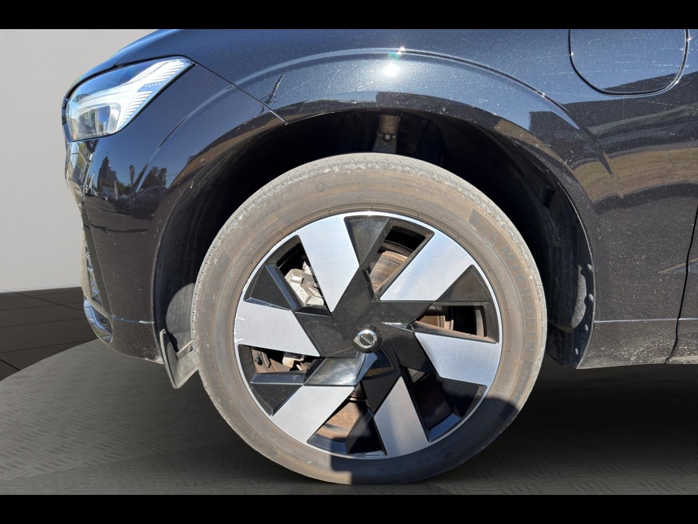 Image VOLVO XC60 T6 Hybride Rechargeable 253 + 145ch Ultra Style Dark Geartronic 8 AWD