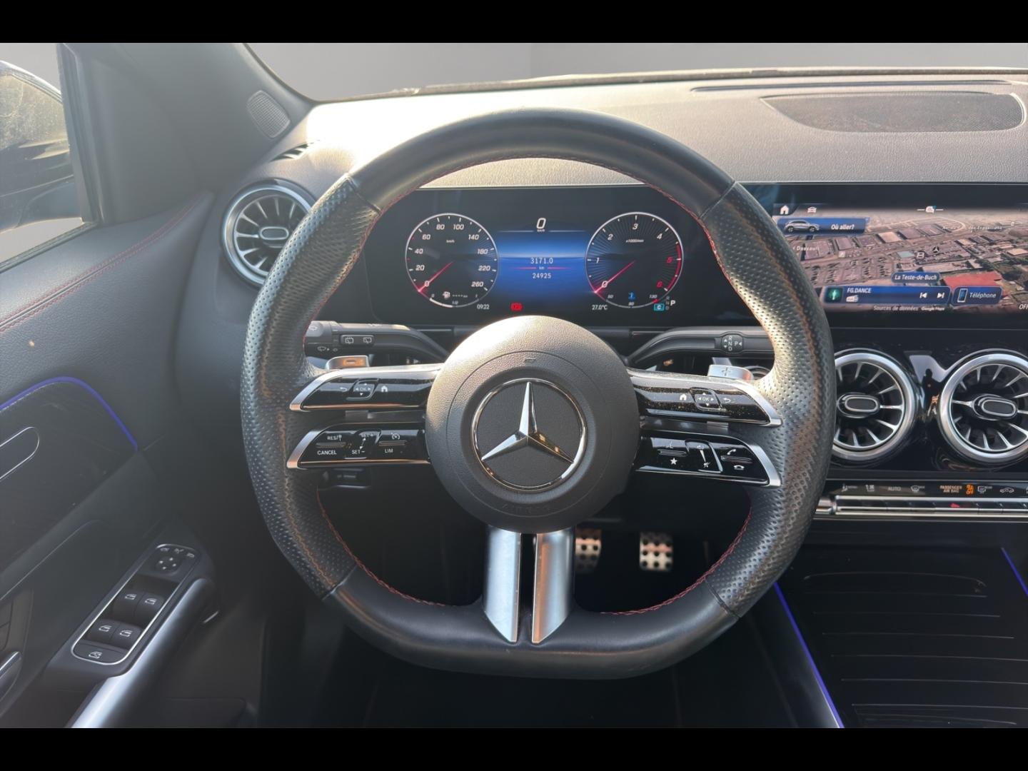 Image MERCEDES-BENZ GLA 200 d 150ch AMG Line 8G-DCT