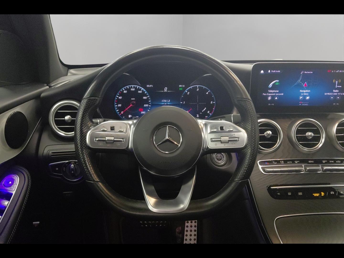 Image MERCEDES-BENZ GLC 220 d 197ch AMG Line 4Matic 9G-Tronic