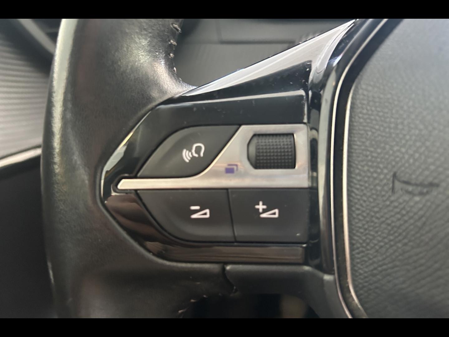 Image PEUGEOT 208 1.5 BlueHDi 100ch S&S Active