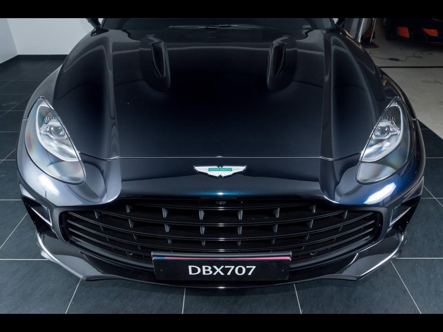 Image ASTON MARTIN DBX 4.0 V8 biturbo 707ch BVA9