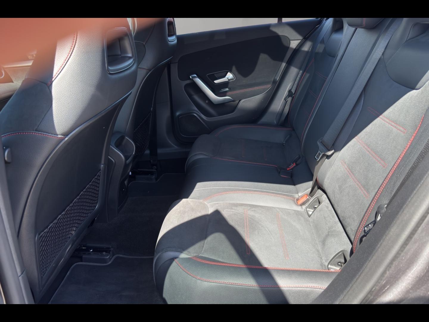Image MERCEDES-BENZ Classe A 180d 116ch AMG Line 8G-DCT