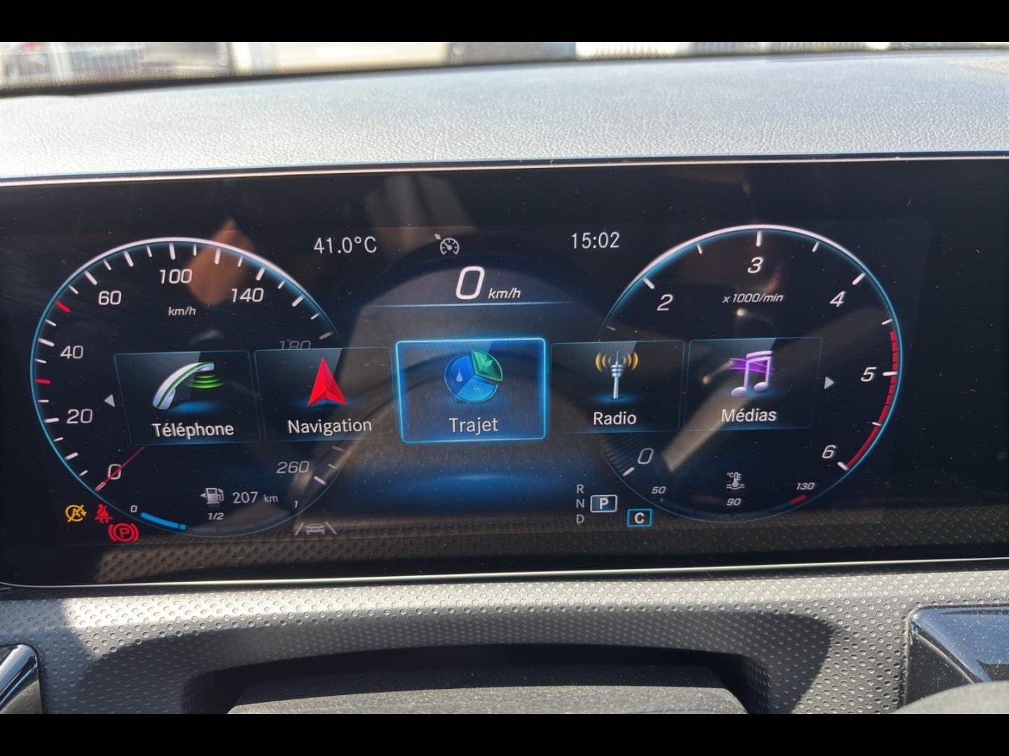 Image MERCEDES-BENZ Classe A 180d 116ch AMG Line 8G-DCT