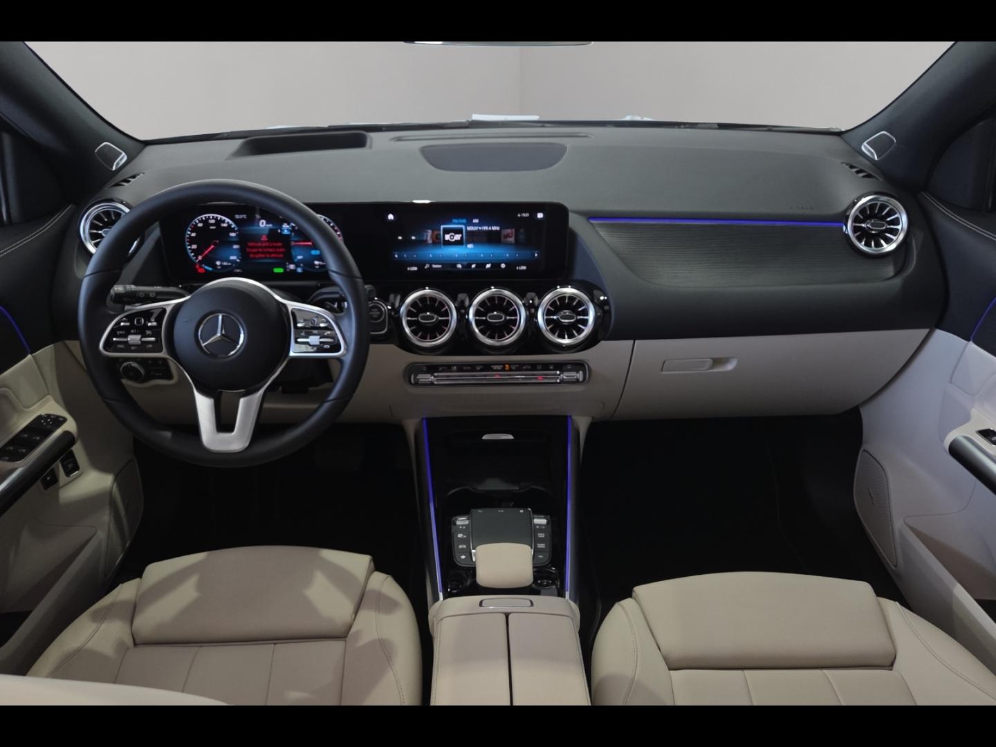 Image MERCEDES-BENZ GLA 250 e 160+102ch Progressive Line 8G-DCT