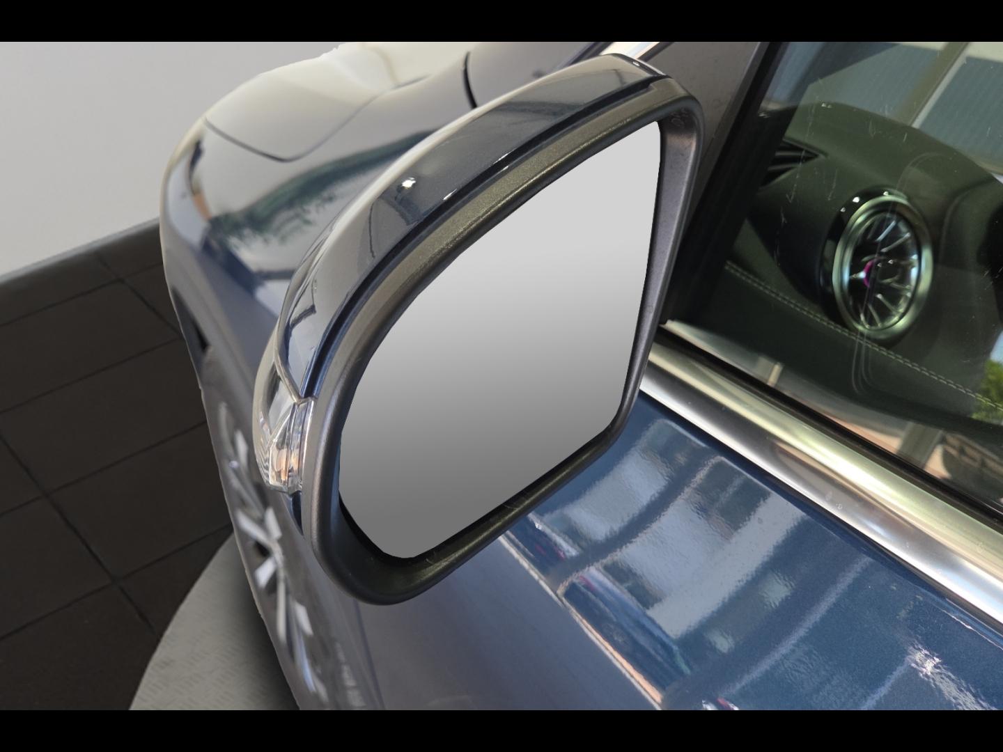 Image MERCEDES-BENZ GLA 250 e 160+102ch Progressive Line 8G-DCT