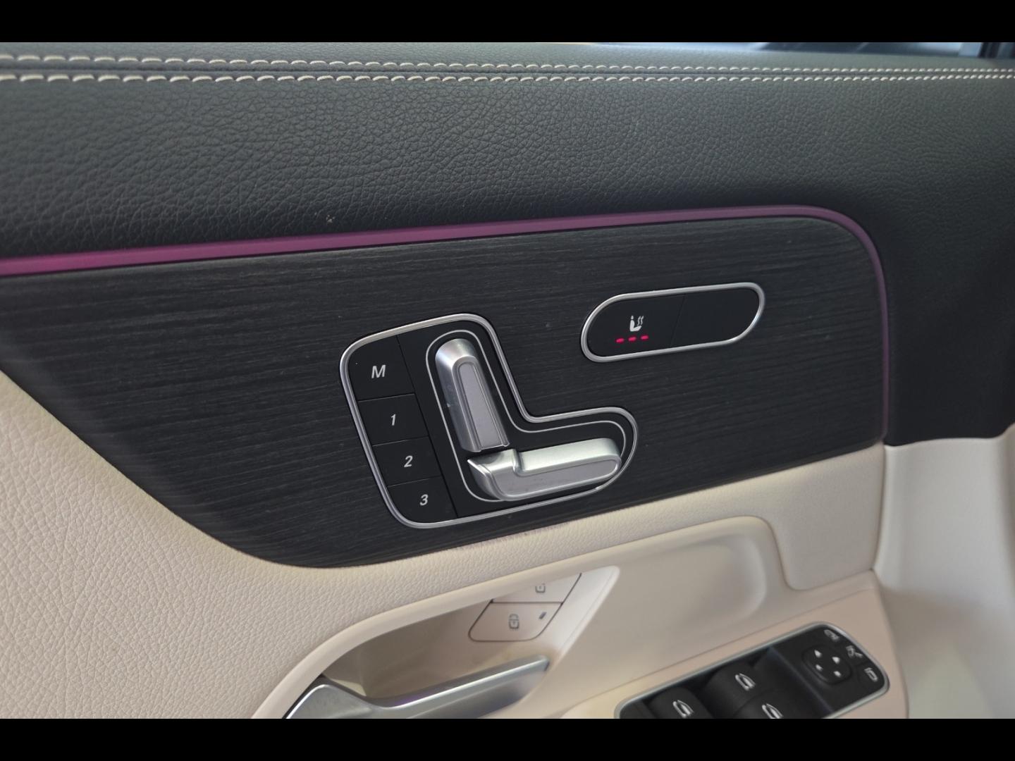 Image MERCEDES-BENZ GLA 250 e 160+102ch Progressive Line 8G-DCT