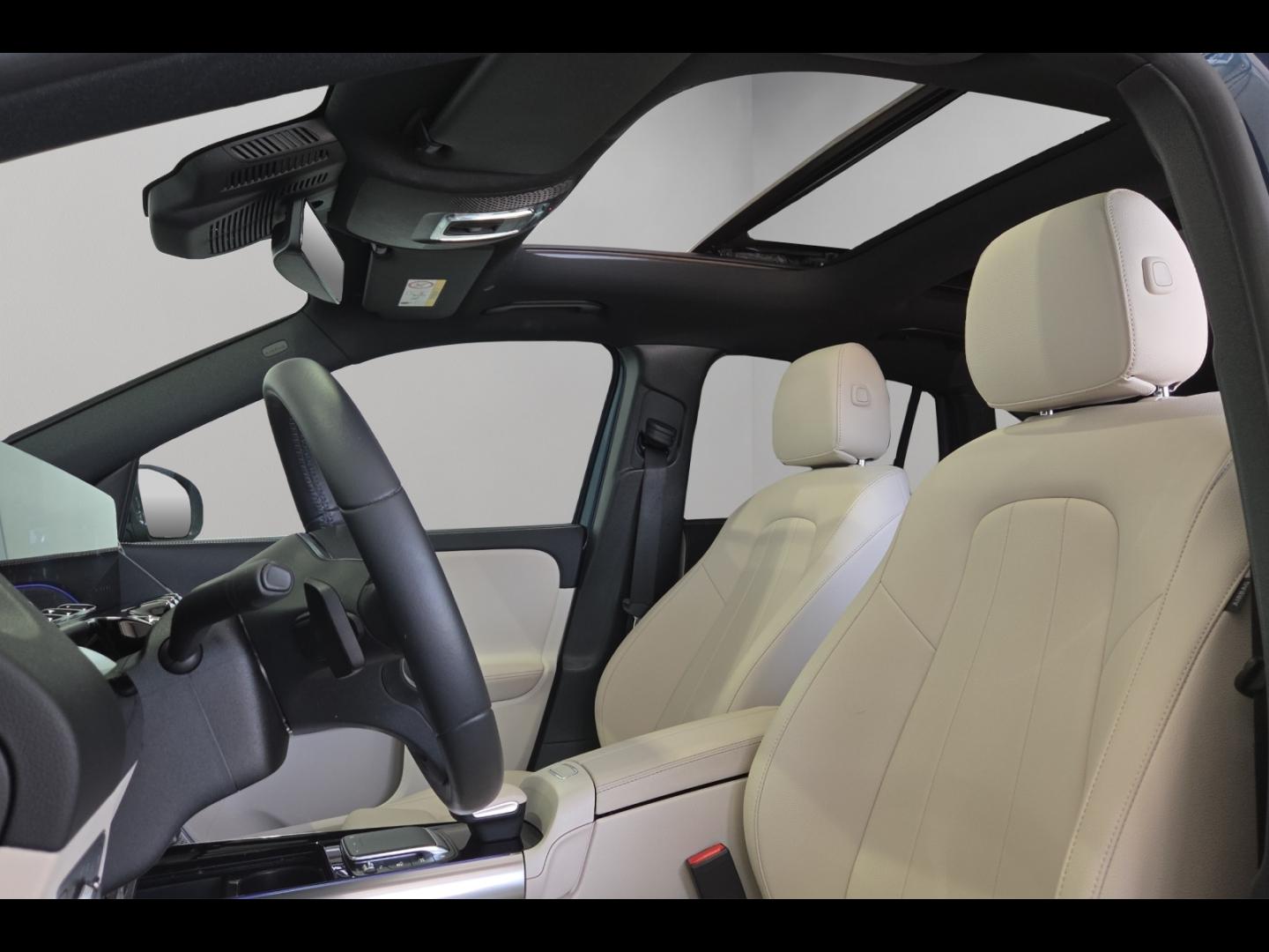 Image MERCEDES-BENZ GLA 250 e 160+102ch Progressive Line 8G-DCT