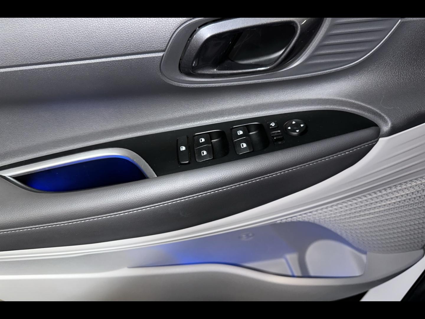 Image HYUNDAI Bayon 1.0 T-GDi 100ch Hybrid 48V Creative DCT-7