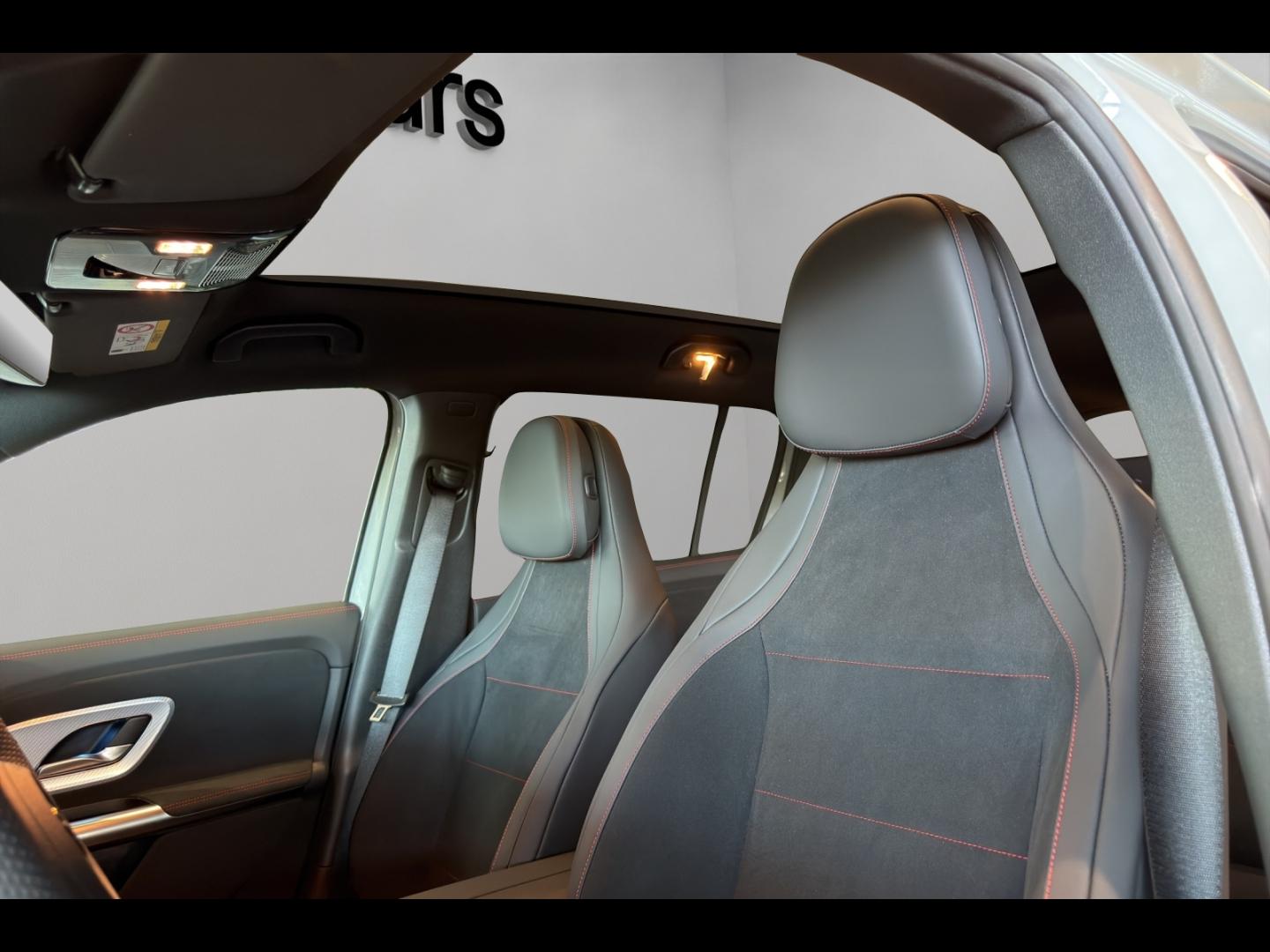 Image MERCEDES-BENZ GLB 250+ EQ 272ch Limited Edition
