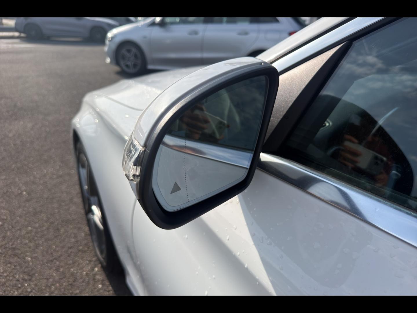 Image MERCEDES-BENZ Classe C 200 d 160ch AMG Line 9G-Tronic