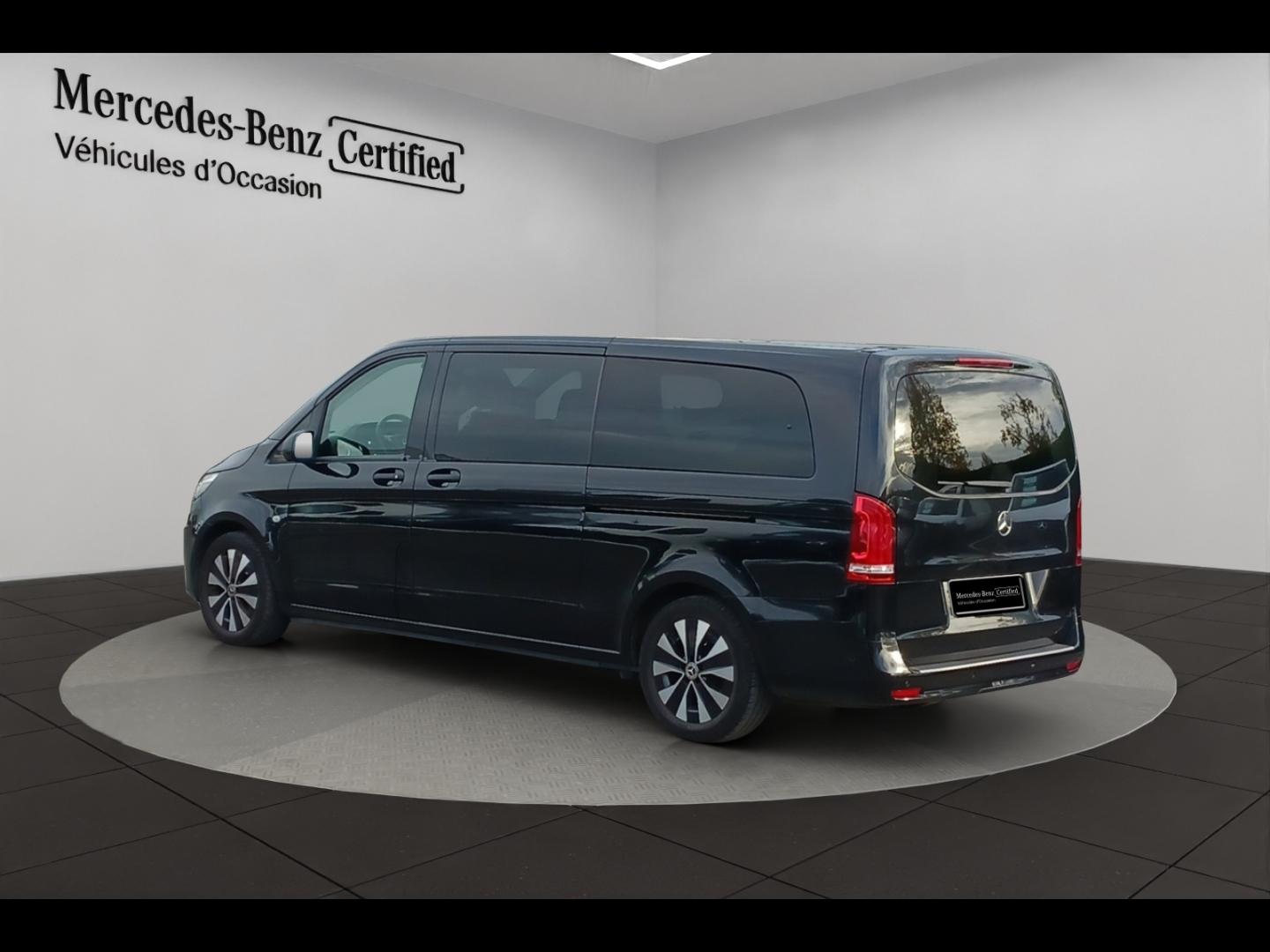 Image MERCEDES-BENZ Vito Tourer 124 CDI Extra-Long Select Intégrale 9G-Tronic